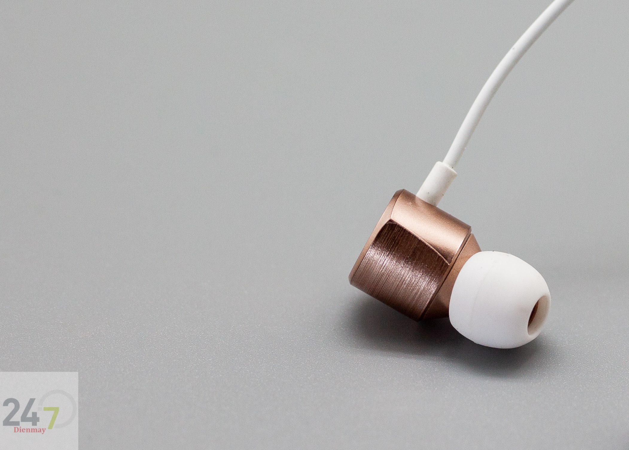 Mô tả Tai nghe Zin LG V10 QuadBeat 3 Tuned by AKG - Hàng chính hãng - 1