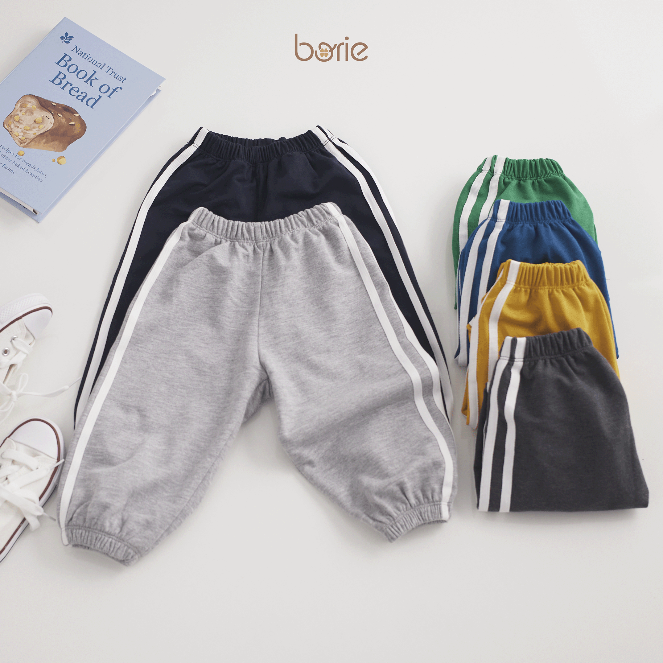 Mô tả Quần dài dáng thể thao cho bé trai bé gái Borie chất liệu cotton da cá dày dặn giữ ấm rất tốt size 9-21kg A001 - 1