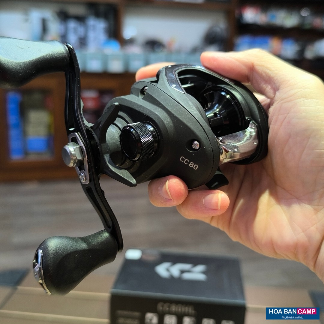Máy Câu Ngang Daiwa CC80 | Max Drag 7kg | Shopee Việt Nam