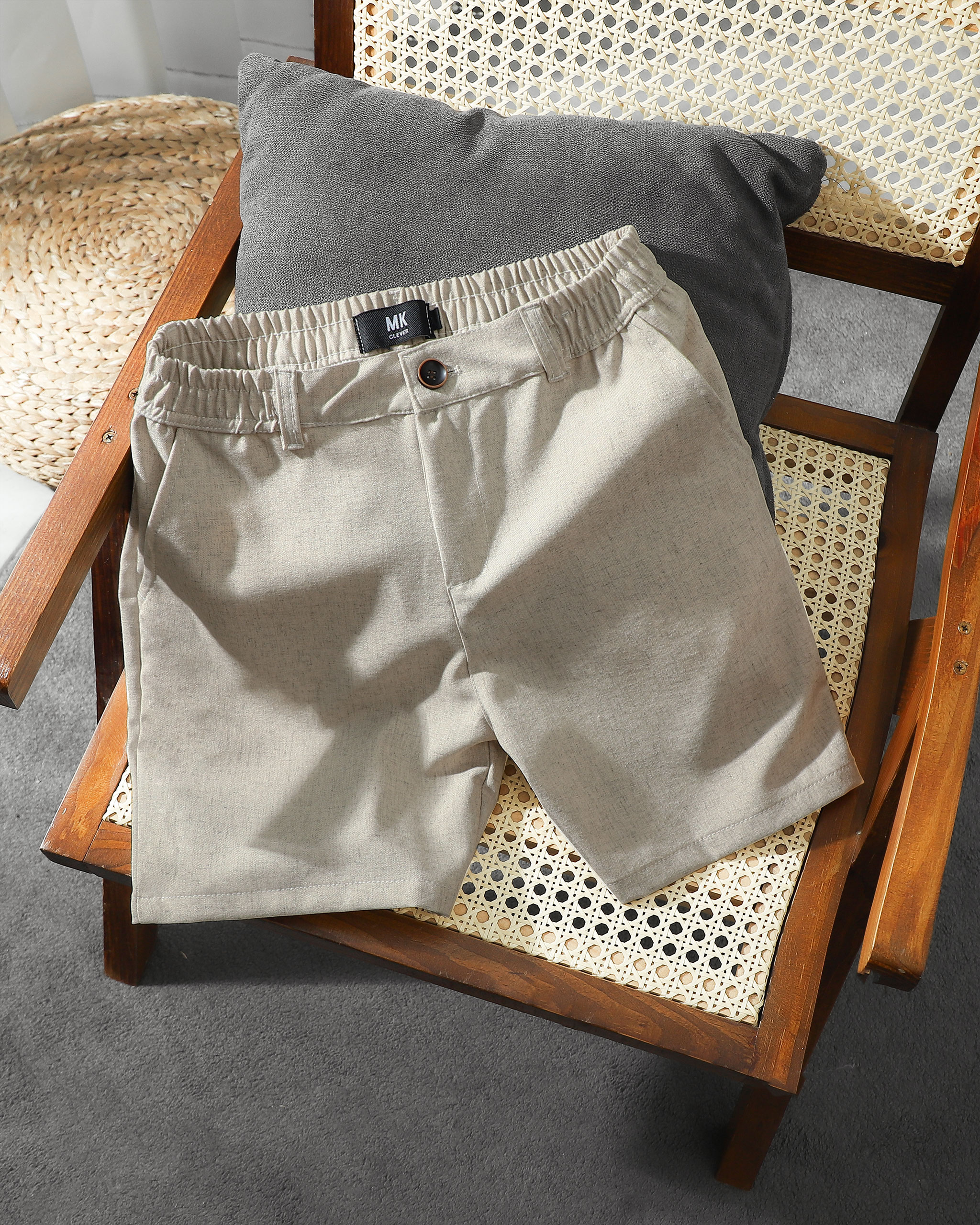 Quần short Linen nam MK CLEVER dáng basic