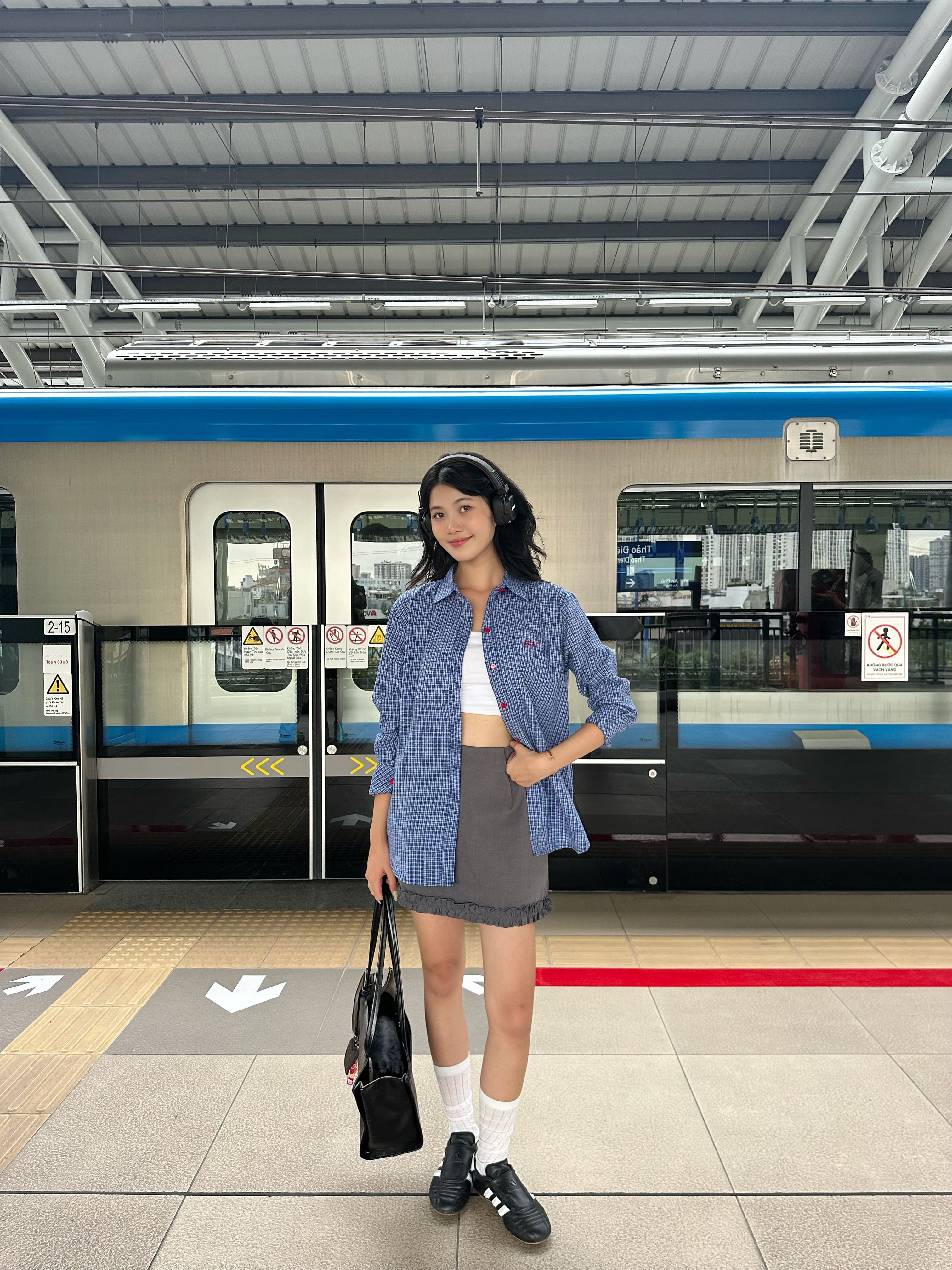 Mô tả Sơ mi nữ kẻ sọc tay dài VMSTYLE Áo tay dài dáng rộng SMU00254 - 3