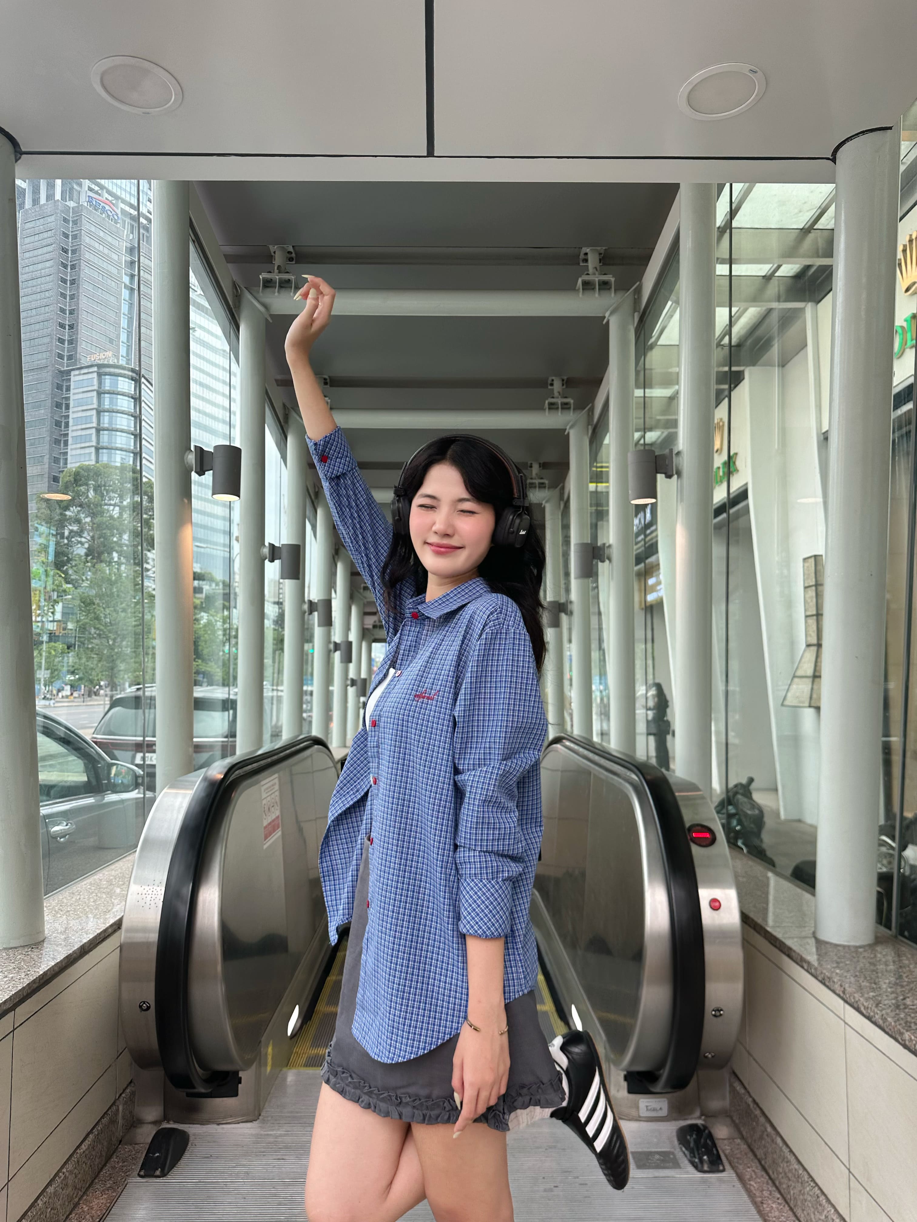Mô tả Sơ mi nữ kẻ sọc tay dài VMSTYLE Áo tay dài dáng rộng SMU00254 - 6