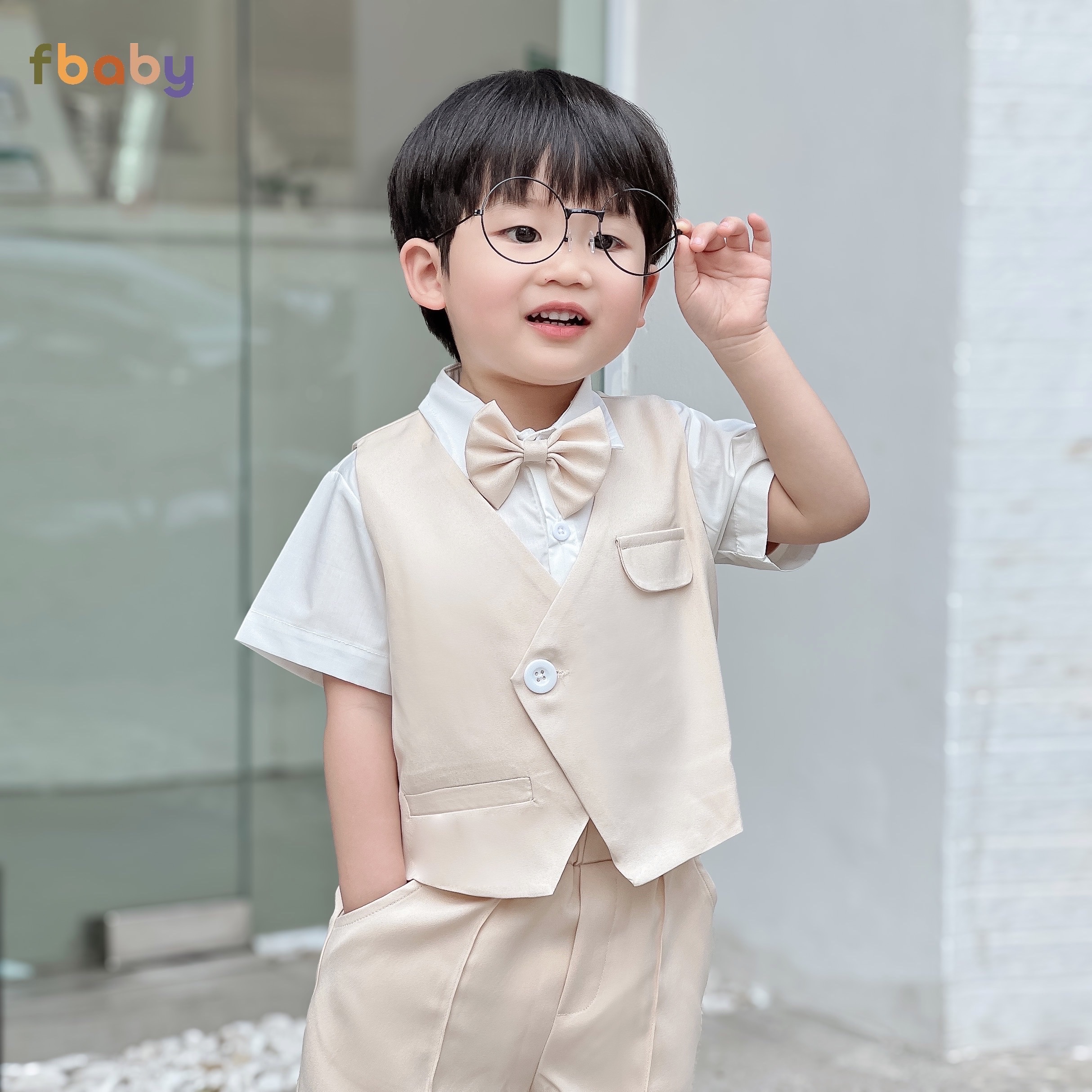 Mô tả Set Bộ Gile Bé Trai Fbaby Cộc Tay 1 Khuy Kèm Sơ Mi, Nơ 2 Màu Thiết Kế Sang Trọng, Lịch Sự Phong Cách Hàn Quốc - 4