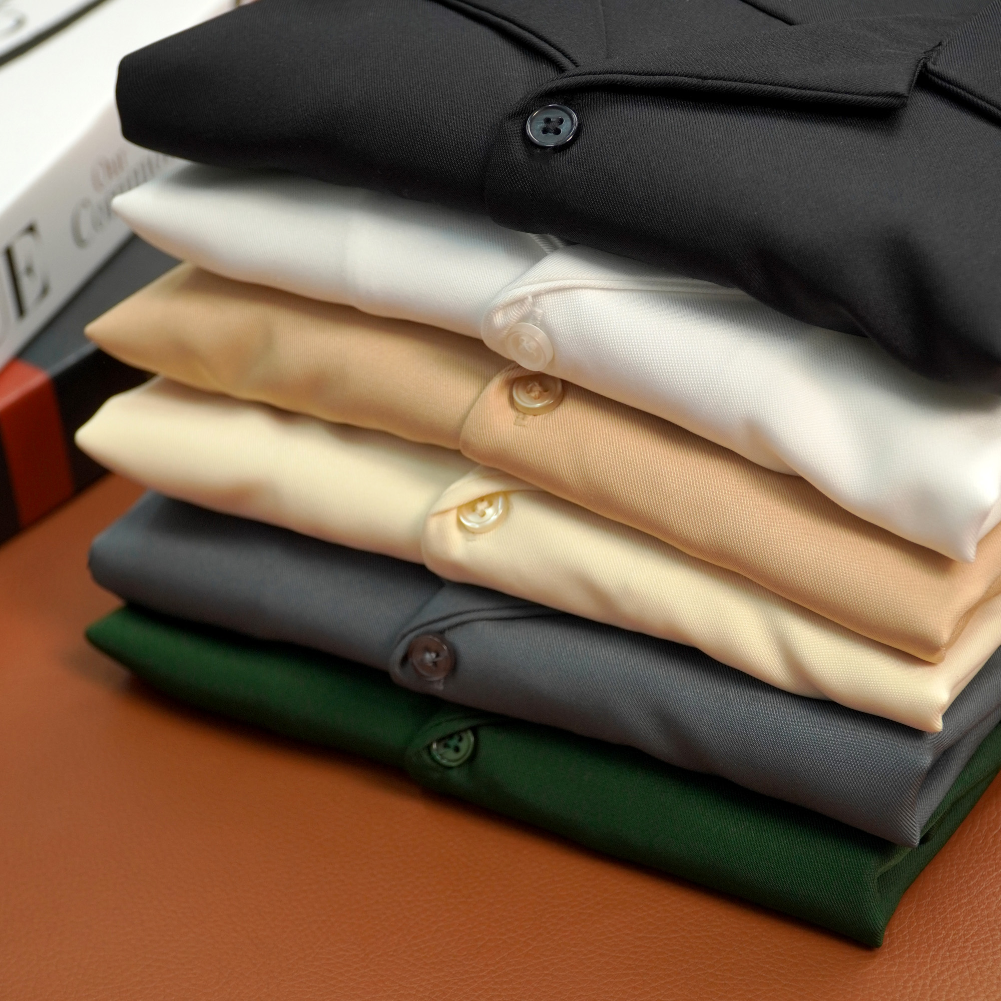 Mô tả Áo sơ mi nam POLYS Fullbox, Vải Chéo Thái 6 Màu dày dặn. Áo sơ mi tay ngắn Cổ Vest CUBAN SHIRT - 4