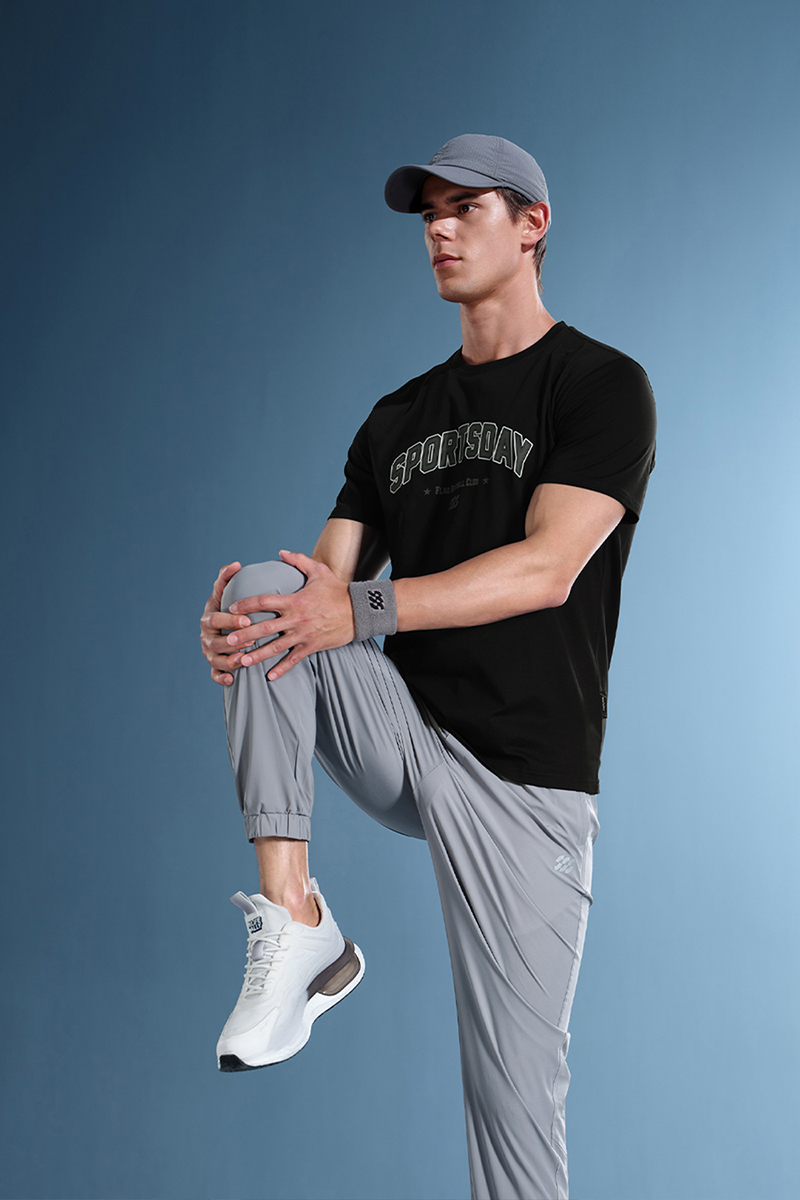 Áo thun nam HLA họa tiết chữ Sportsday chi tiết in