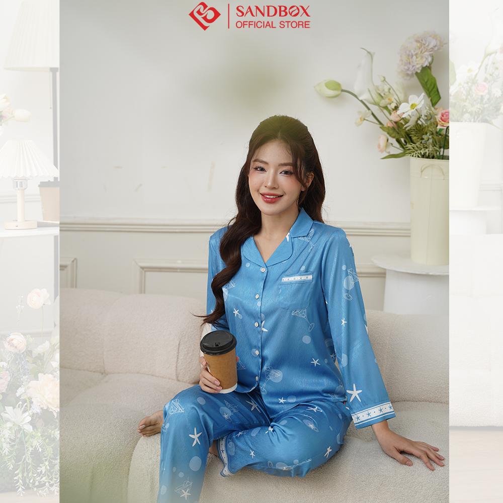 Mô tả Đồ Bộ Nữ, Bộ Pijama Dài SANDBOX Đồ Bộ Lụa Vân Xước Thiết Kế Phối Họa Tiết BPD24004 - 2