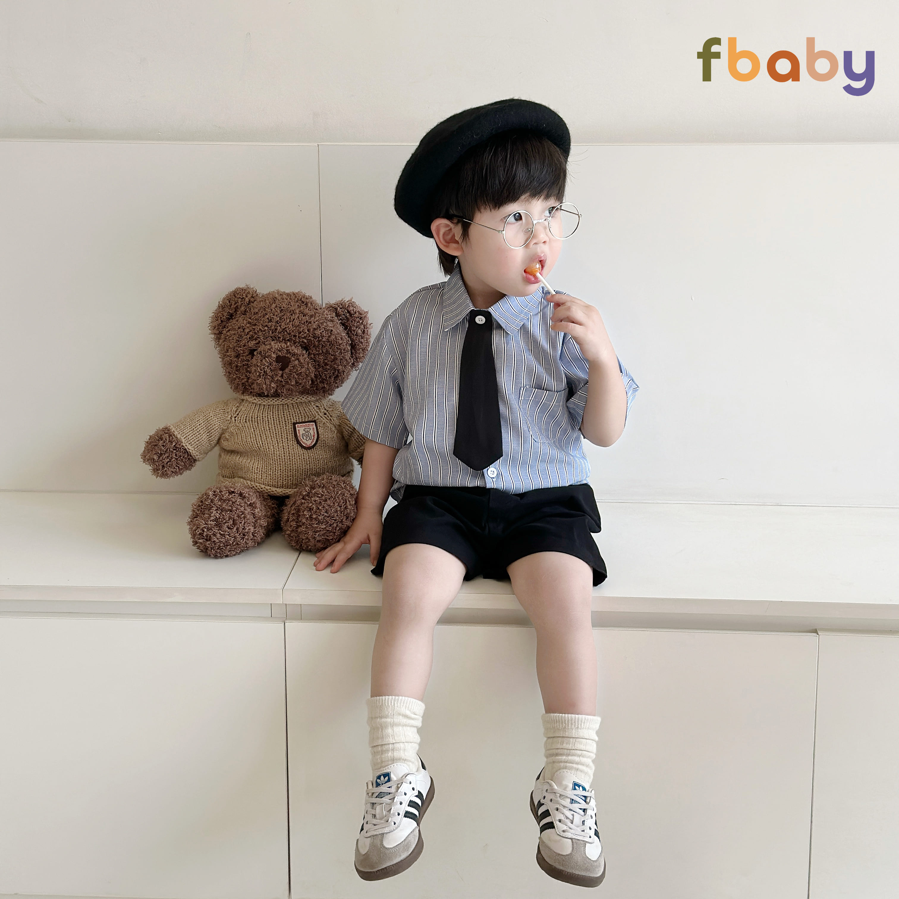 Mô tả Bộ Quần Áo Sơ Mi Fbaby For New Generation Kèm Cavat Dành Cho Bé Trai Kẻ Sọc Phong Cách Công Tử Hàn Quốc Đi Chơi, Đi Học - 1