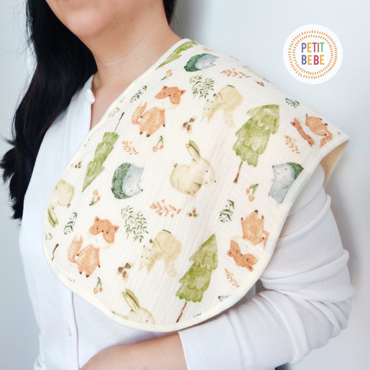 Mô tả Khăn lót vai vỗ ợ hơi cho bé Petit Bebe muslin 6 lớp mềm mại thấm hút tốt an toàn cho da bé sơ sinh - 1