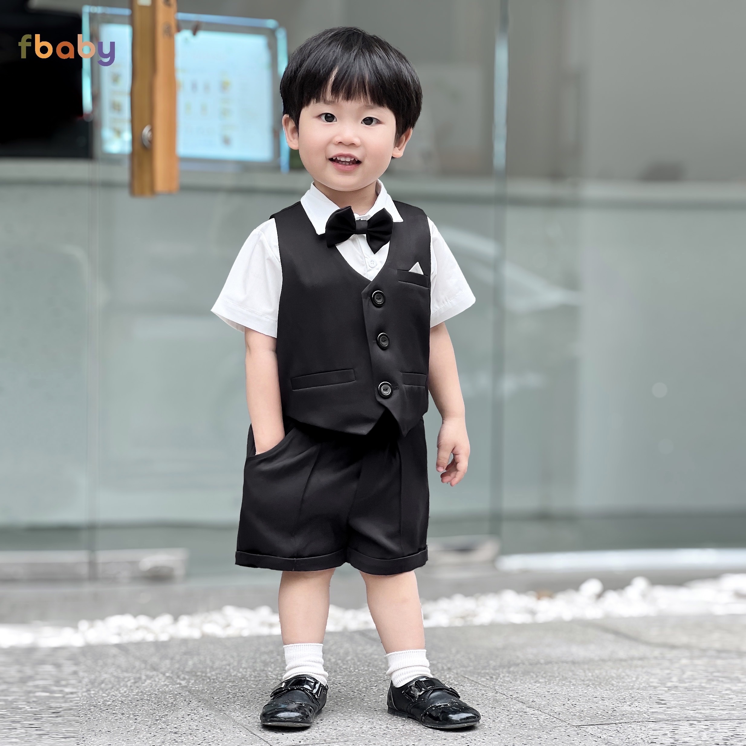 Mô tả Bộ Gile Cộc Tay Bé Trai Fbaby 3 Khuy Kèm Áo Sơ Mi Và Nơ Set Bộ Công Tử Lịch Lãm, Sang Trọng Đi Tiệc, Đi Chơi, Thôi Nôi - 1