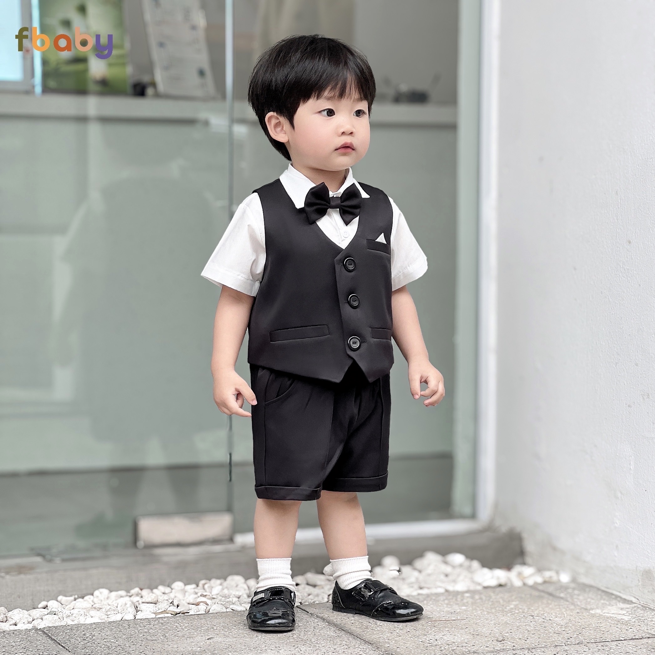 Mô tả Bộ Gile Cộc Tay Bé Trai Fbaby 3 Khuy Kèm Áo Sơ Mi Và Nơ Set Bộ Công Tử Lịch Lãm, Sang Trọng Đi Tiệc, Đi Chơi, Thôi Nôi - 5