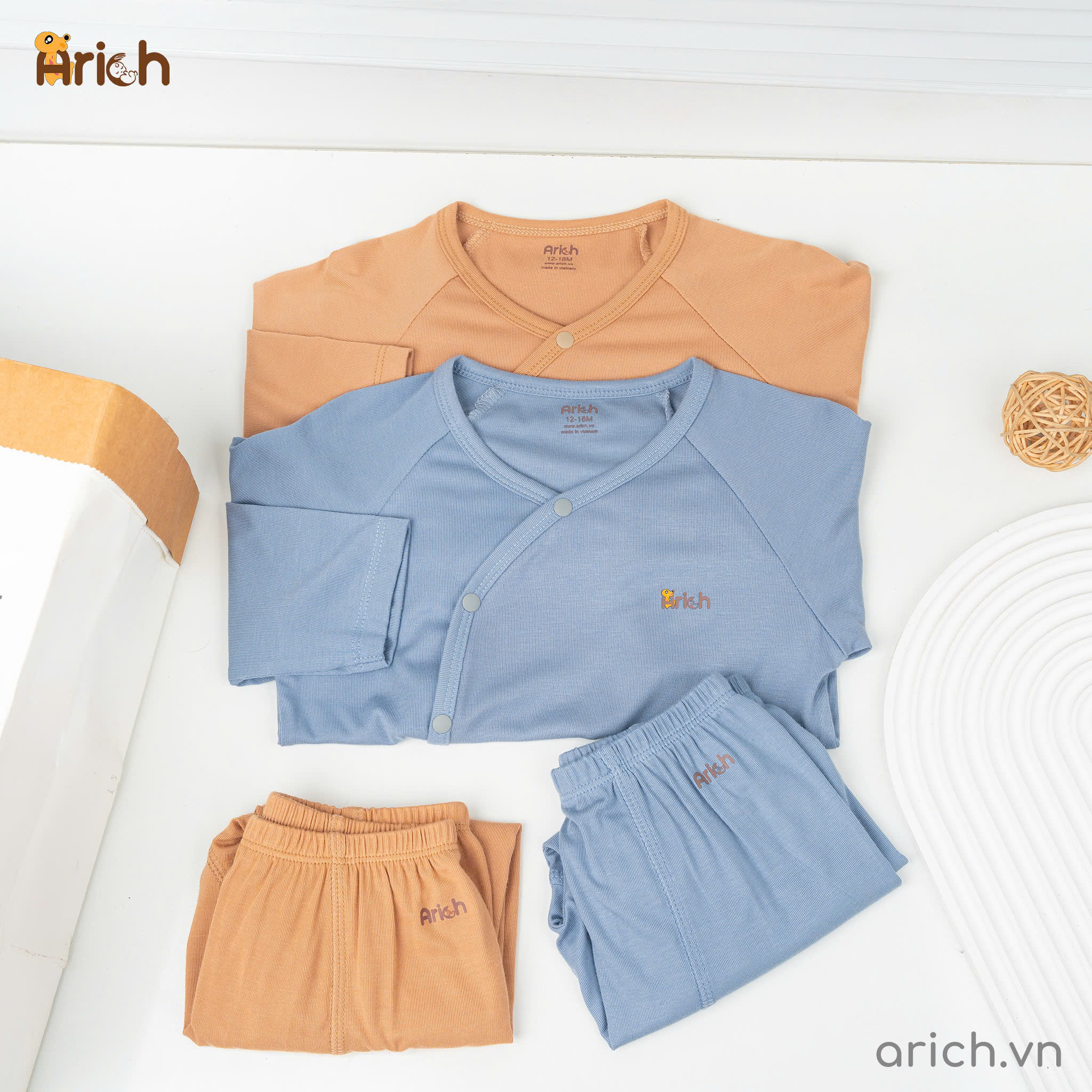 Mô tả Bộ dài tay cài lệch Arich vải sợi tre cho bé trai, bé gái size 0 đến 18 tháng - 4