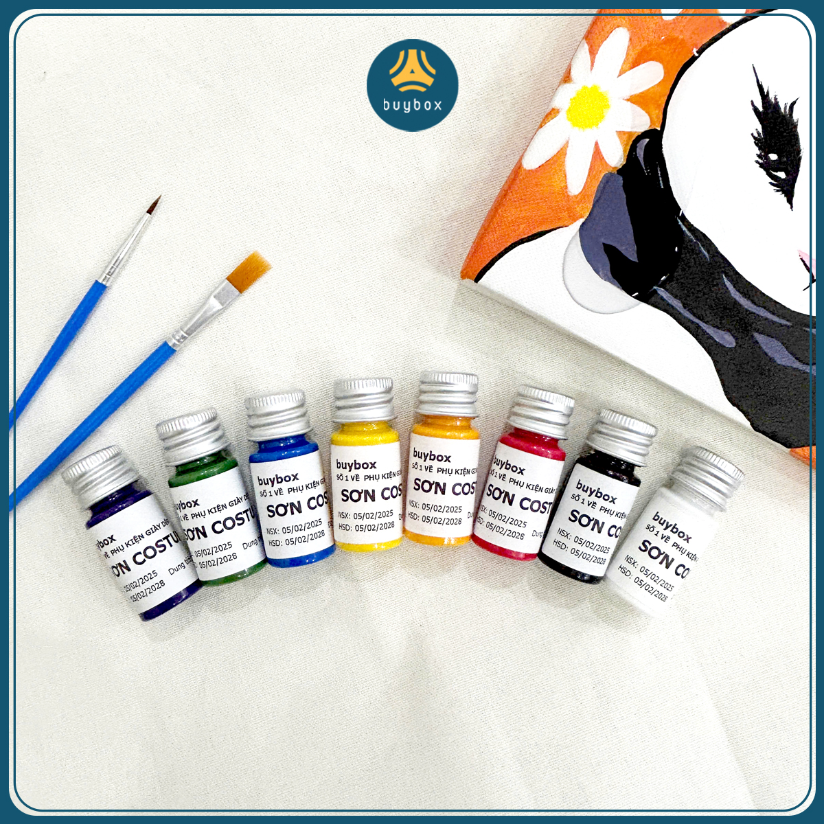 Mô tả TẶNG KÈM CỌ Sơn Custom chuyên dùng phục hồi, vẽ giày, nón, áo, vải canvas, độ bám cao, dung tích 10ML - BBPK372 - 1
