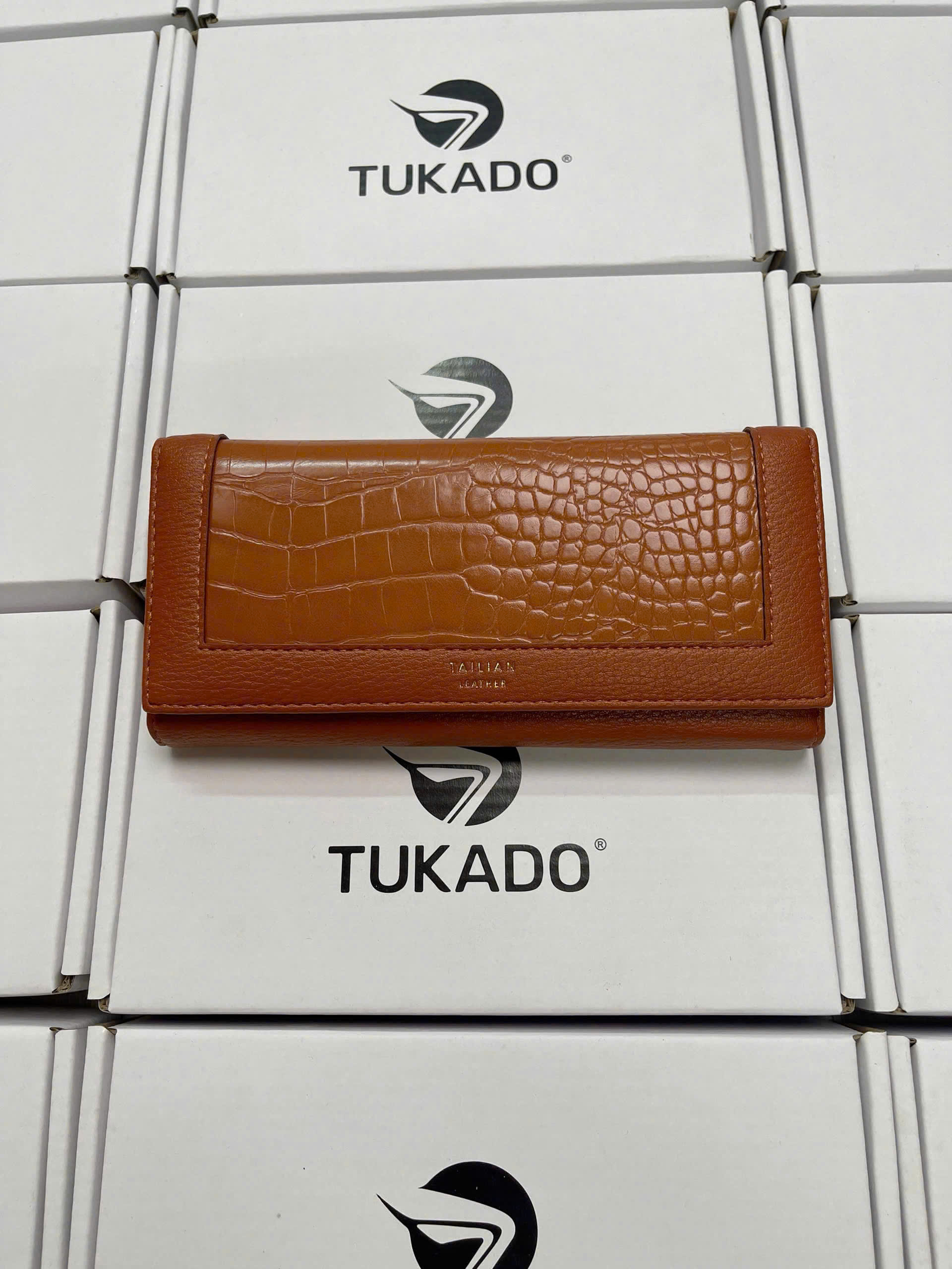 Mô tả Ví Dài Cầm Tay TAILIAN Đựng Tiền Nhiều Ngăn Tiện Lợi Vân Da Cá Sấu Cao Cấp Cực Đẹp TL26 - 10