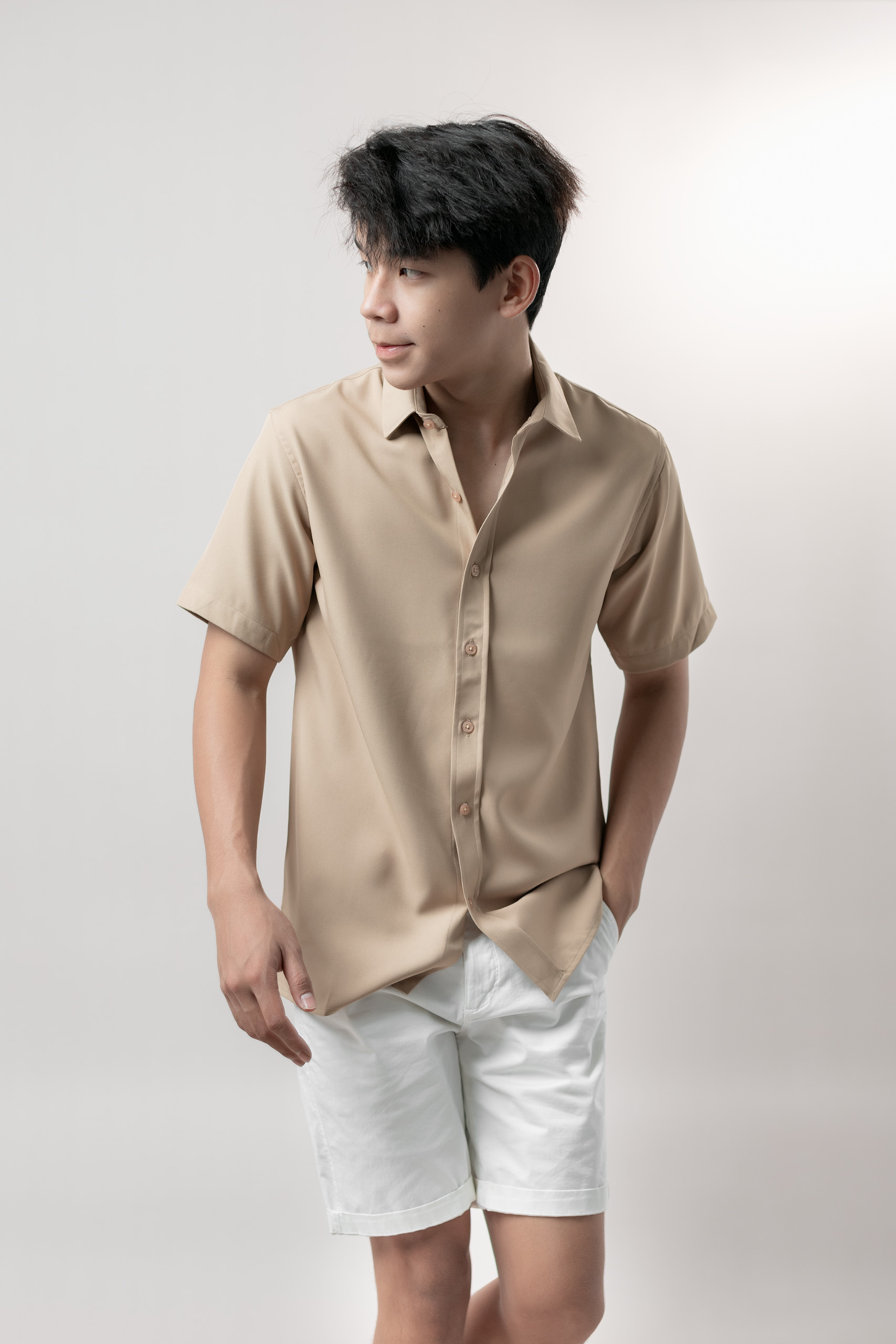 Mô tả Áo Sơ Mi Trơn Vải Lụa Tay Ngắn Cho Nam LADOS - 8069 - 6