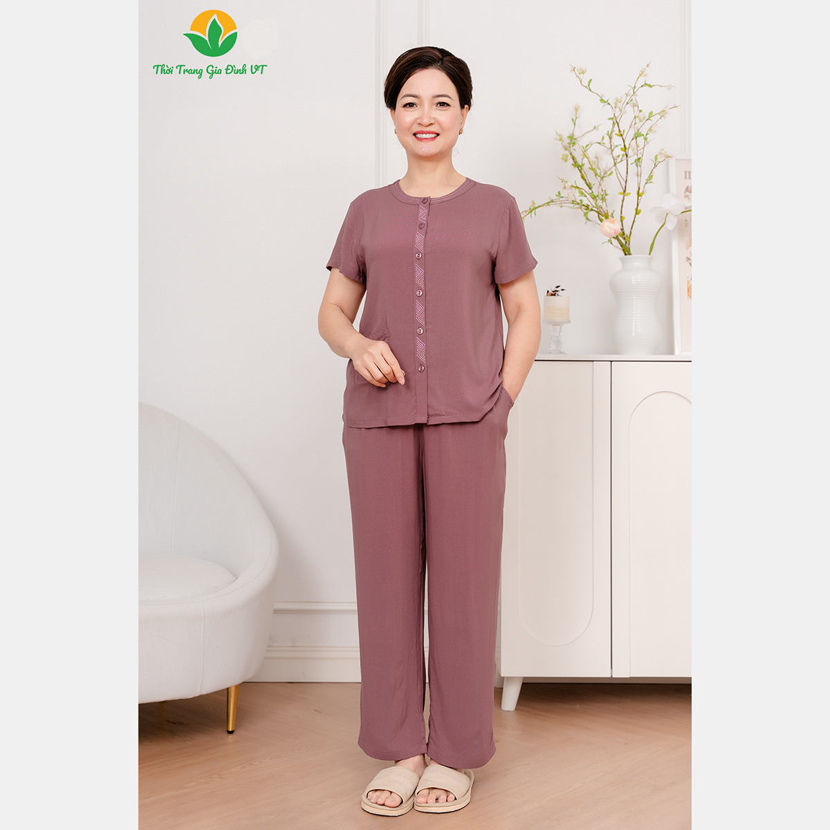 Mô tả Đồ bộ lanh trung niên mặc nhà quần dài, áo cộc tay có túi thời trang Việt Thắng - B28.5028 - 6