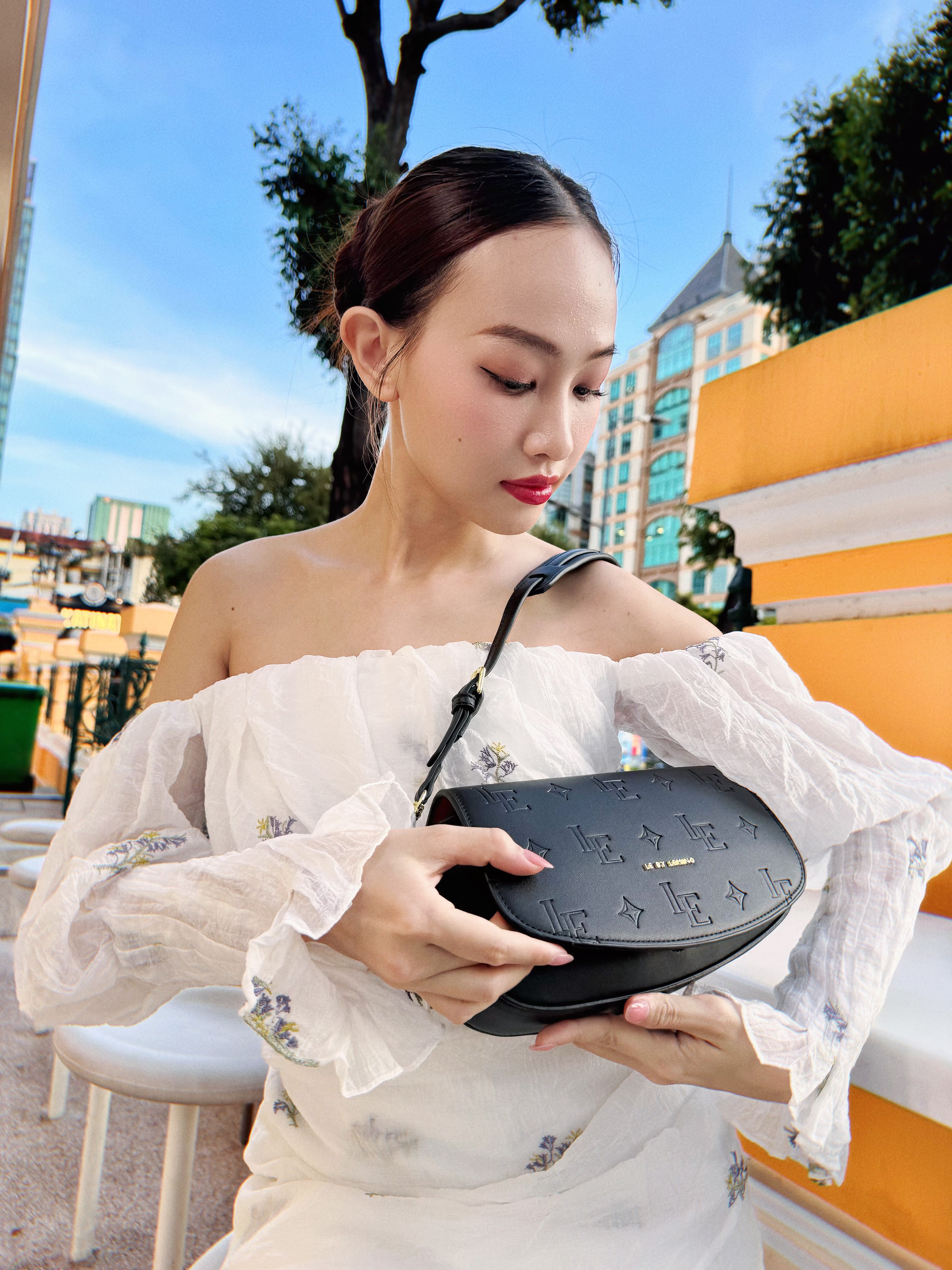 Mô tả Túi xách thời trang nữ LE BY LEMINO LBL23413 - 2