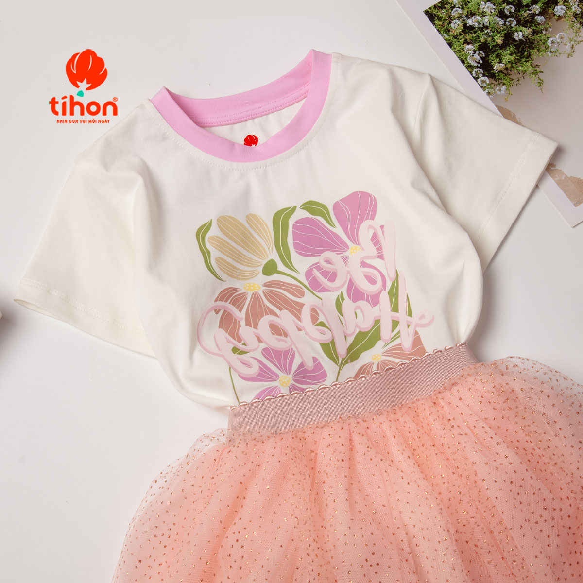 Áo phông bé gái TIHON họa tiết cá mập