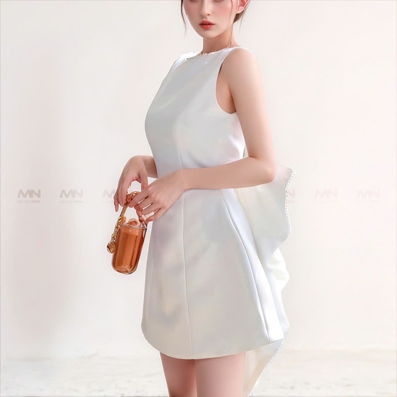 Mô tả Đầm dự tiệc MINA hở lưng dáng ngắn chữ A chất Taffta màu trắng quyến rũ MN308 - 5