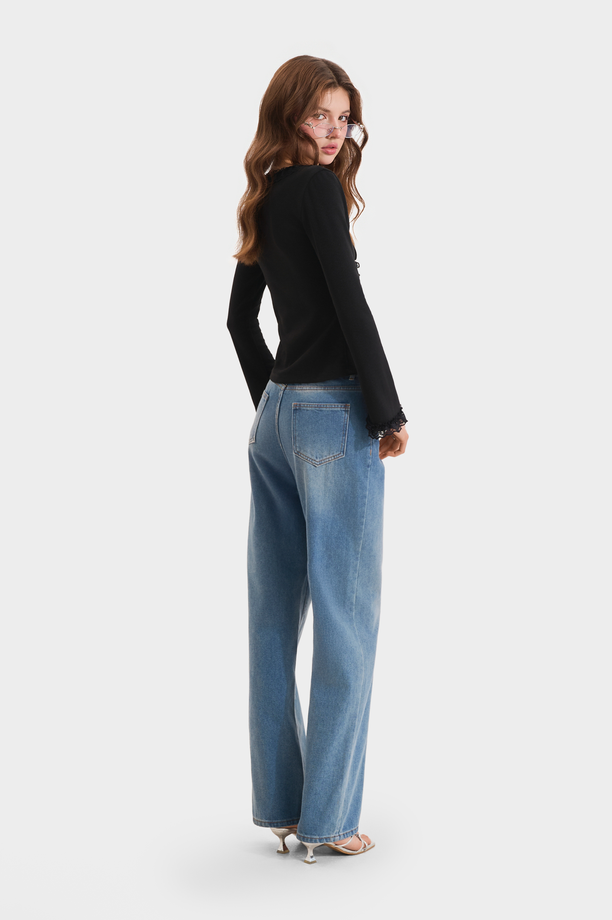 Mô tả Áo Thun Kiểu Nữ MARC FASHION Form Ôm Tay Dài  Phối Viền - FAQH100524 - 10