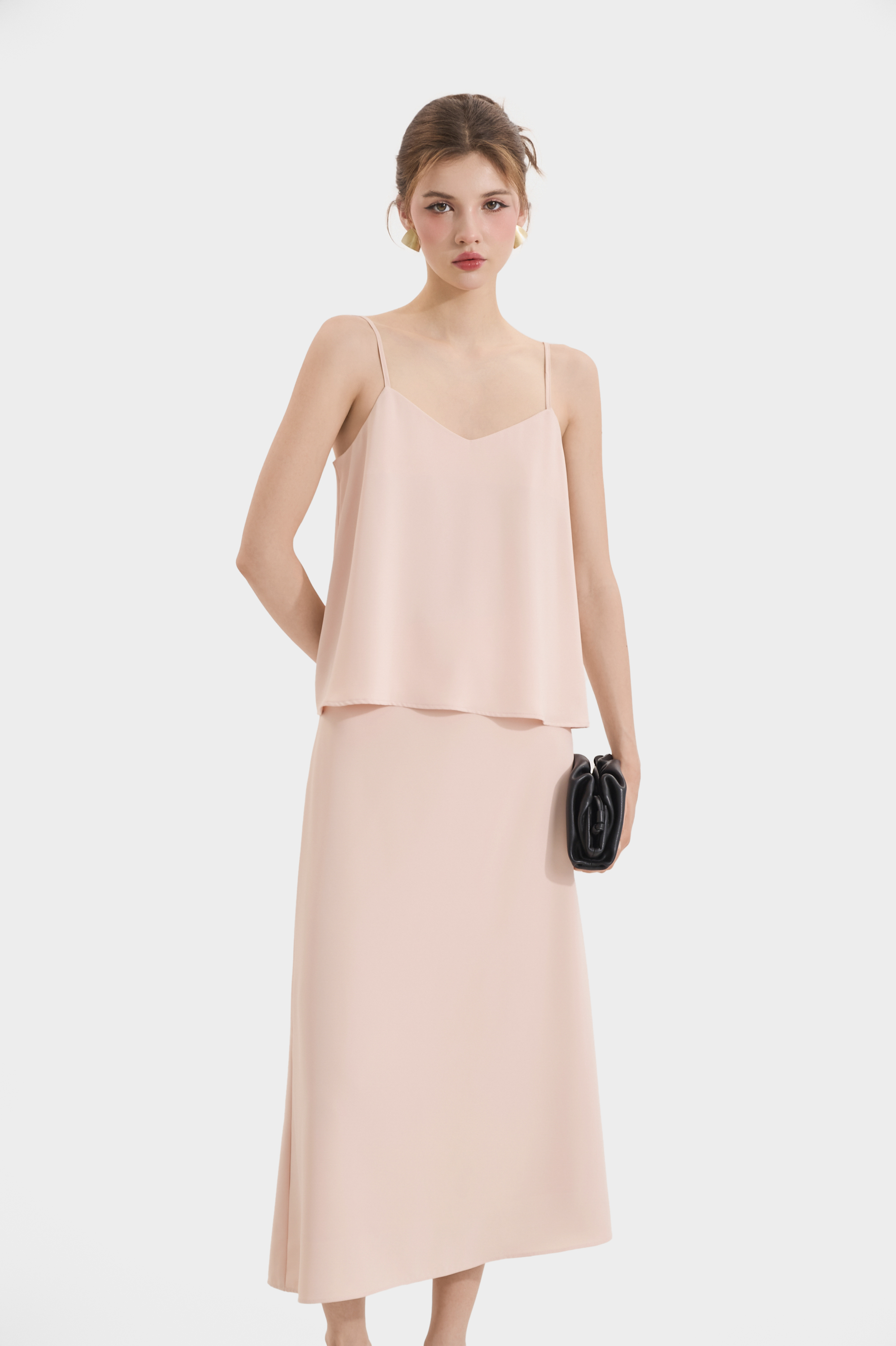 Mô tả Áo 2 Dây Cổ Tim MARC FASHION Form Rộng Cơ Bản - CBNH063524 - 4