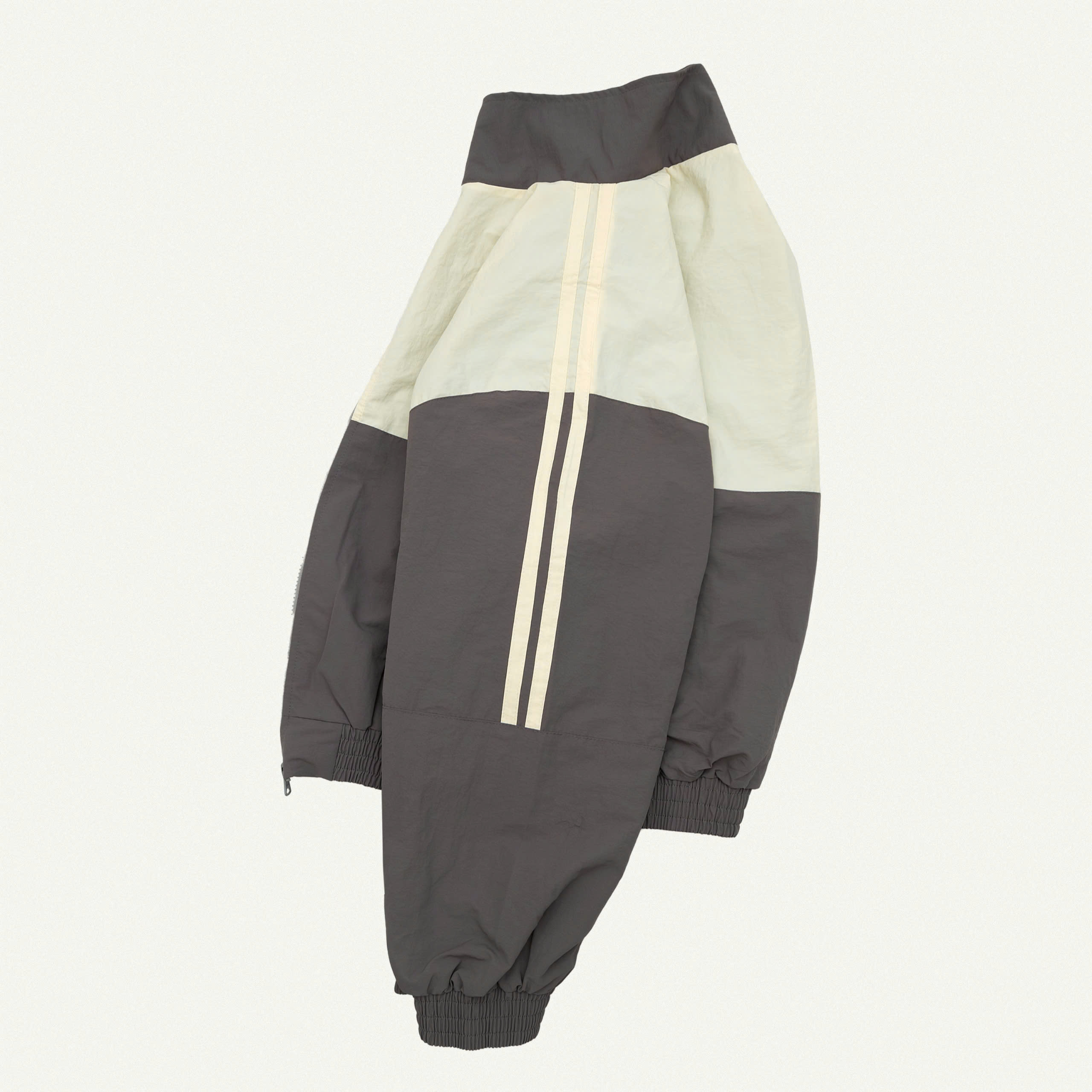 Mô tả TRACKSUIT JACKET / ÁO KHOÁC GIÓ / GAMBLE WORLDWIDE - 9