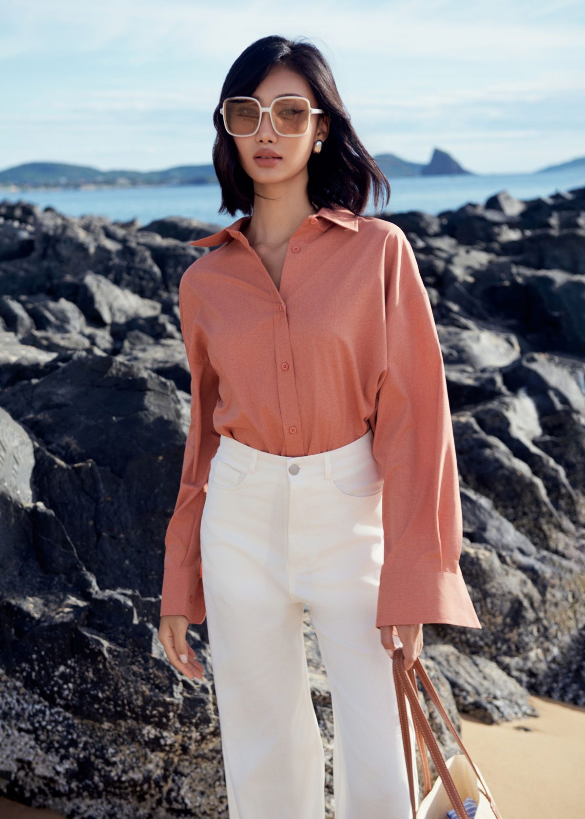 Mô tả Áo sơ mi nữ GILLEE dáng oversized, sơ mi form rộng vải kate lụa thanh lịch tone cam - 6