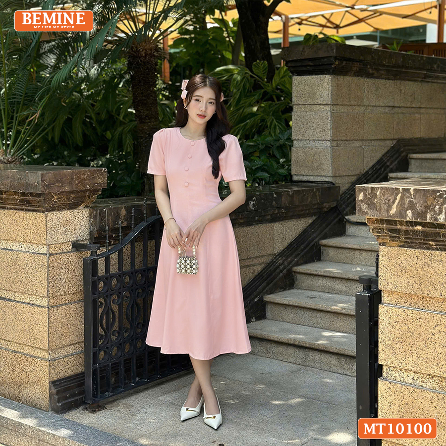 Mô tả Đầm thiết kế BEMINE cổ tròn đính cúc dáng chữ A tay ngắn phù hợp đi làm, đi dạo phố-MT10100 - 3