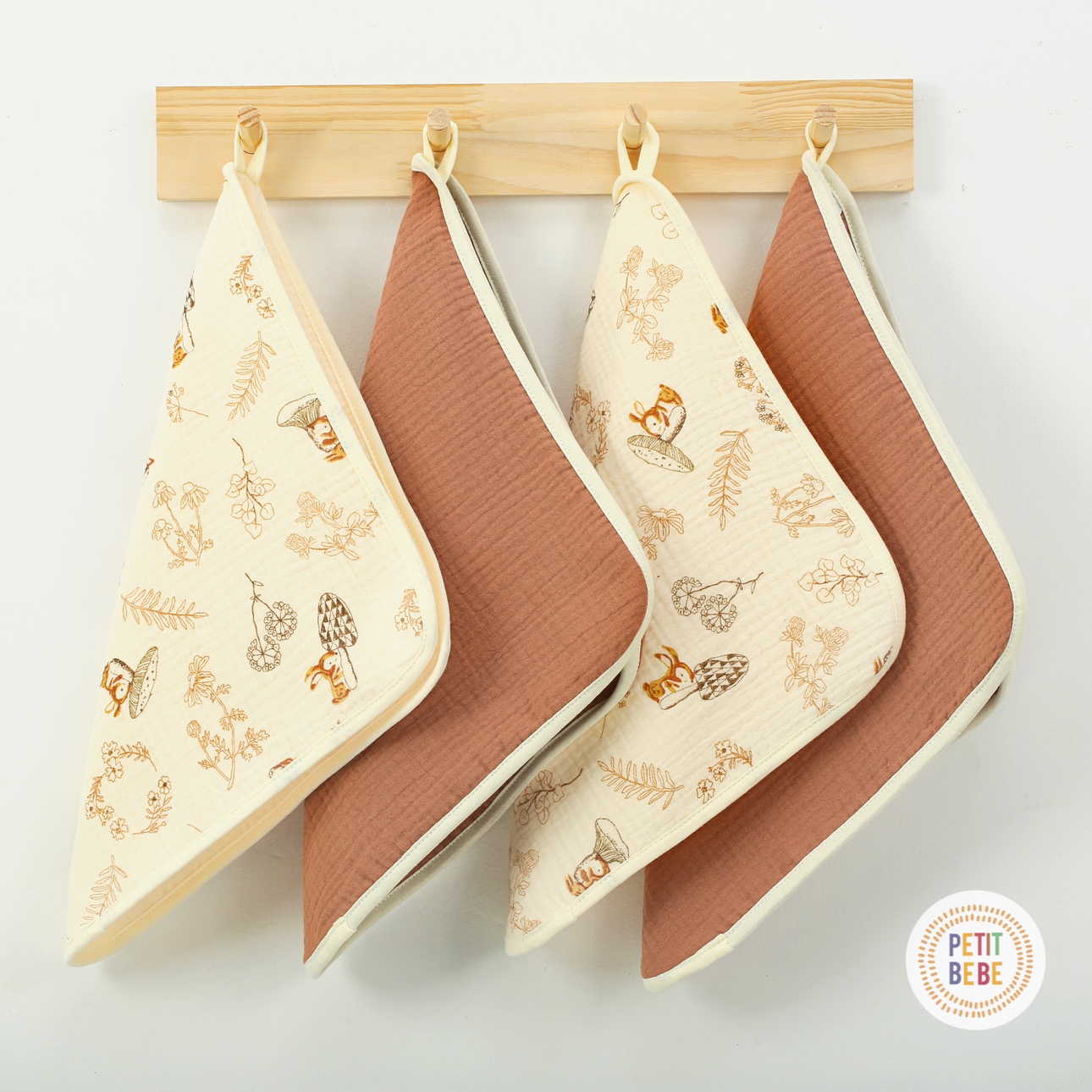 Mô tả Khăn sữa cho bé kích thước lớn 30x30cm Petit Bebe muslin 6 lớp thấm hút mềm mại cho làn da bé - 2