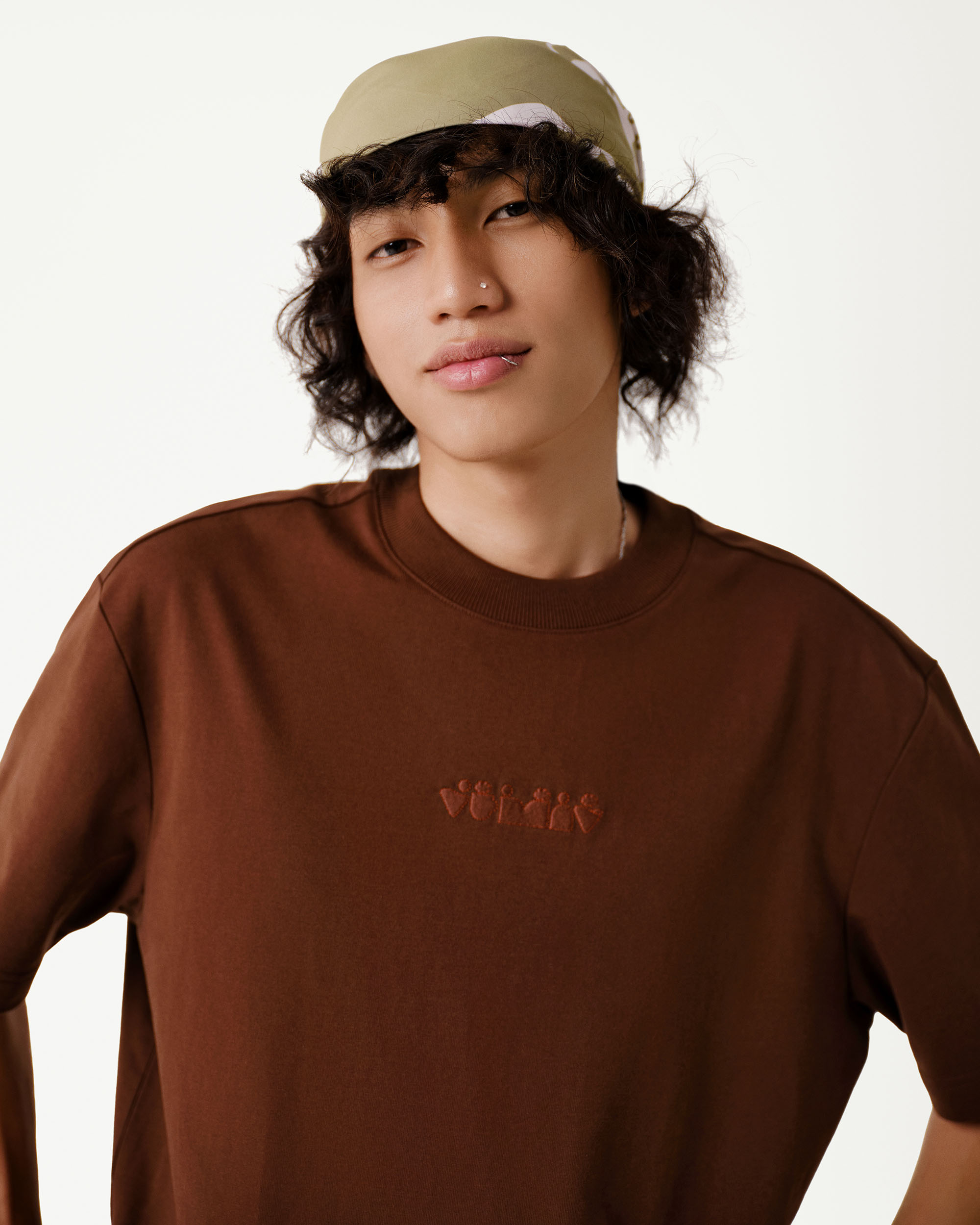 Mô tả Áo Thun Tay Ngắn Vải S.Café Thêu Icon Form Loose - Routine 10S25TSS008 - 3
