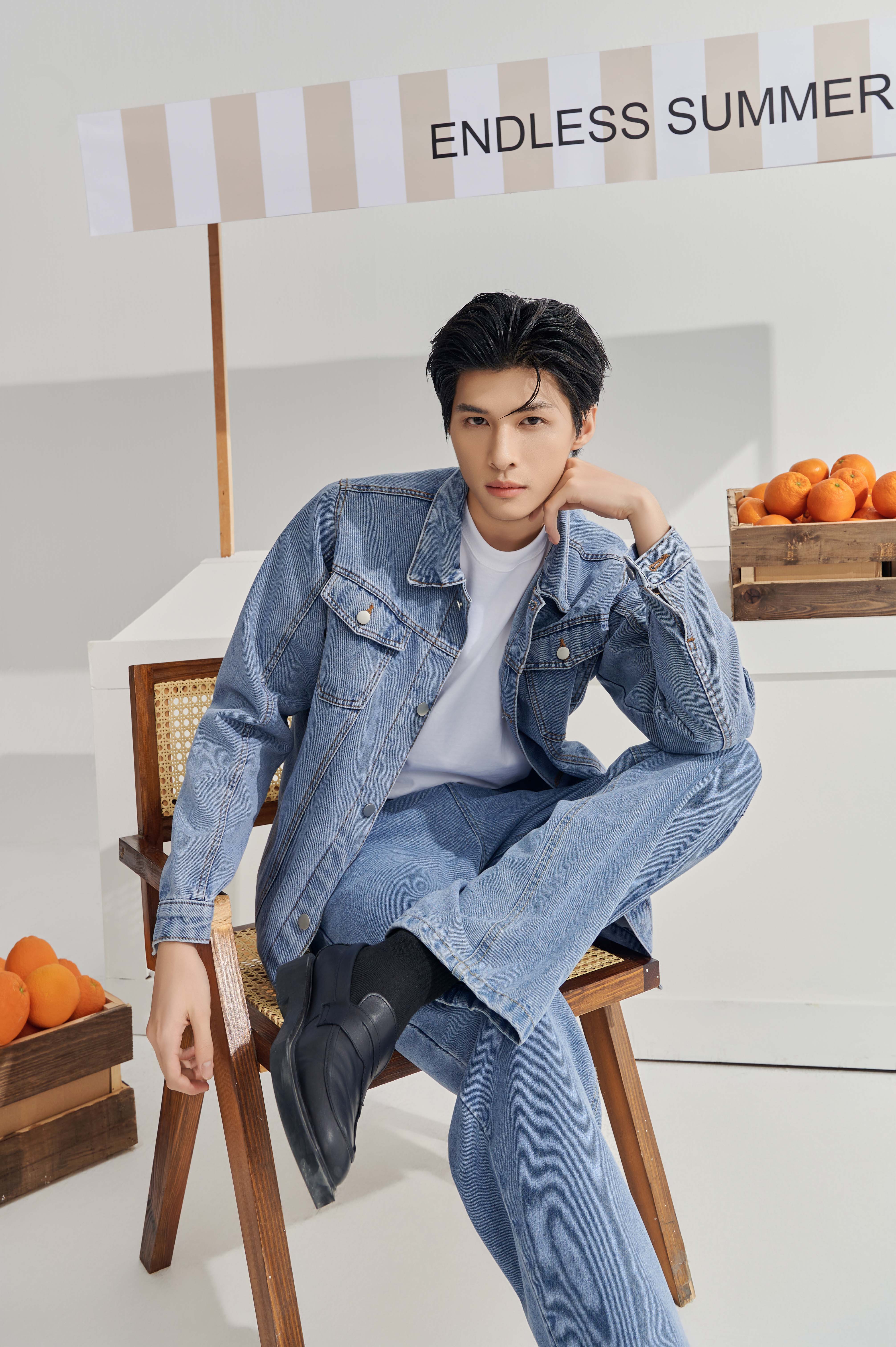 Mô tả Áo khoác jean nam form rộng Classic Denim Jacket Thương Hiệu JBAGY - JK2402 - 1