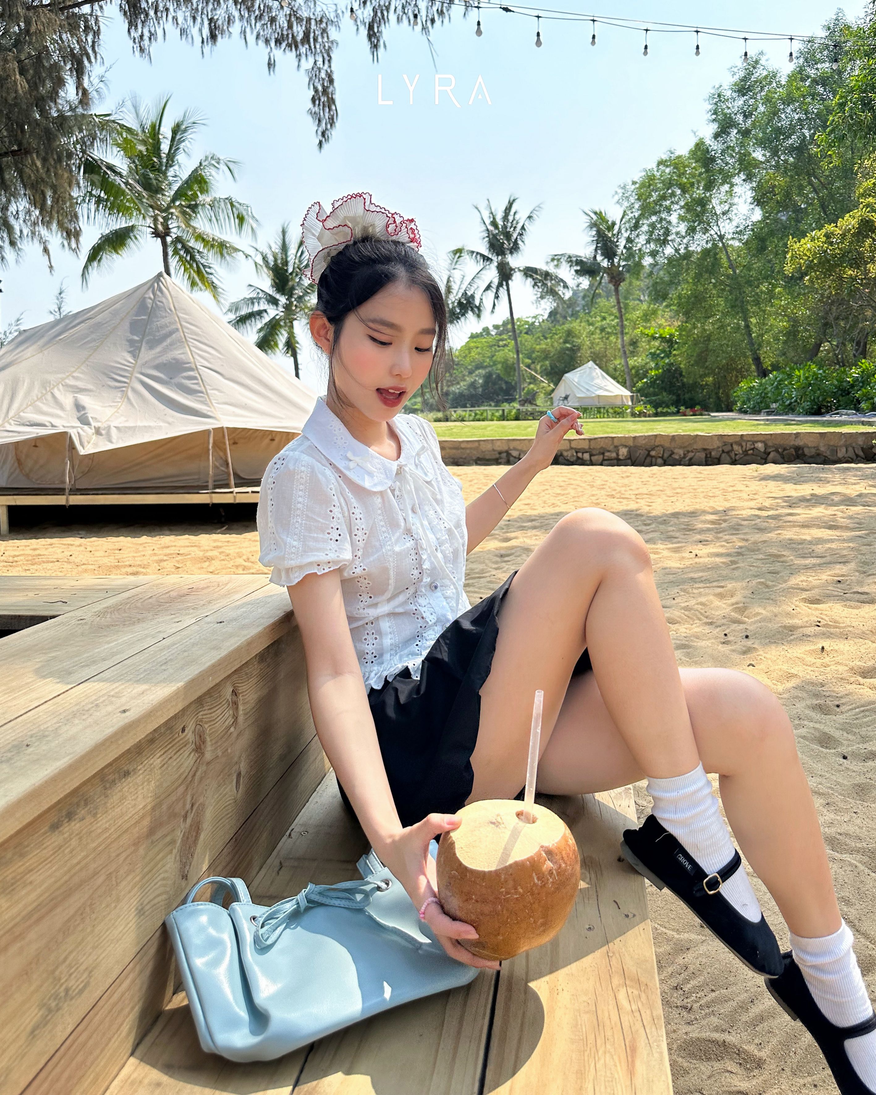 Mô tả LYRA - Áo sơ mi ngắn tay thiết kế, Áo kiểu nữ cổ nơ viền ren chất thô boi trẻ trung kiểu Hàn - LWNAO021 - 4
