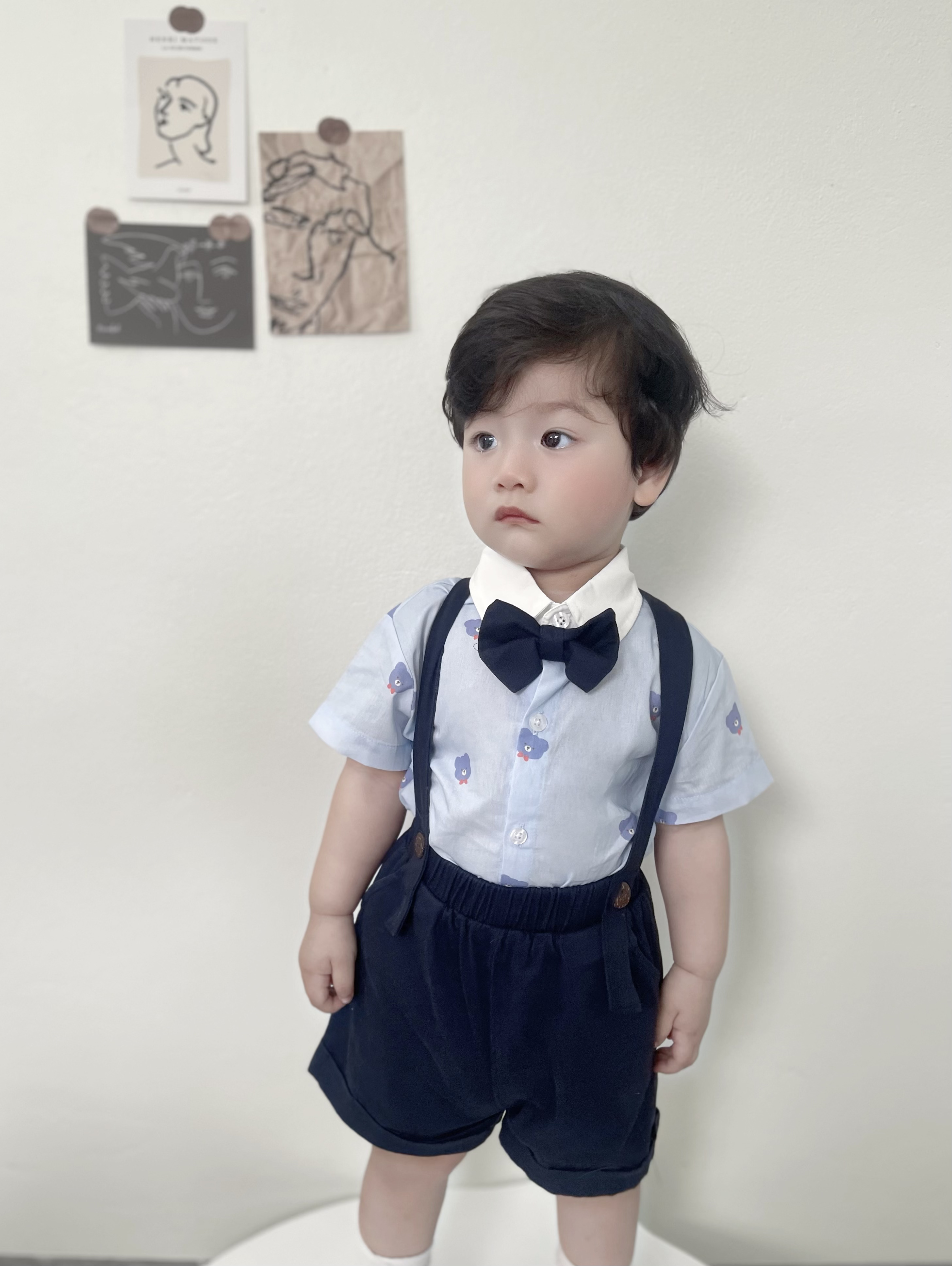 Mô tả Set yếm Công Tử họa tiết gấu Thôi Nôi Fbaby Đi Chơi Dự Tiệc  Aó Chất Liệu Thô Đũi Phối Quần Kaki Cho Bé Trai 6-17kg - 4