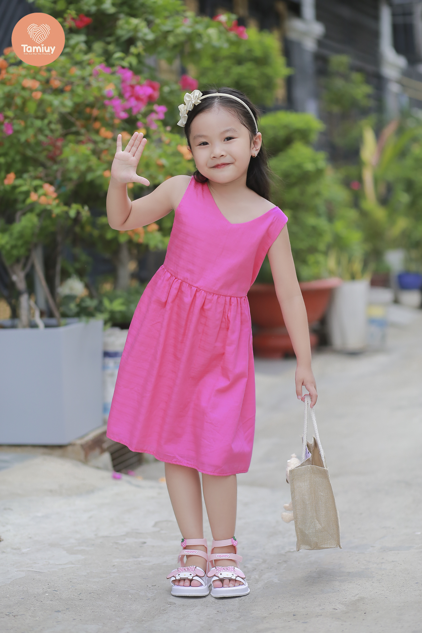 Mô tả Đầm Cho Bé Gái Tamiuy Thiết Kế Xẻ  Tim Sau Cho Bé Từ 1-10  Tuổi - 2