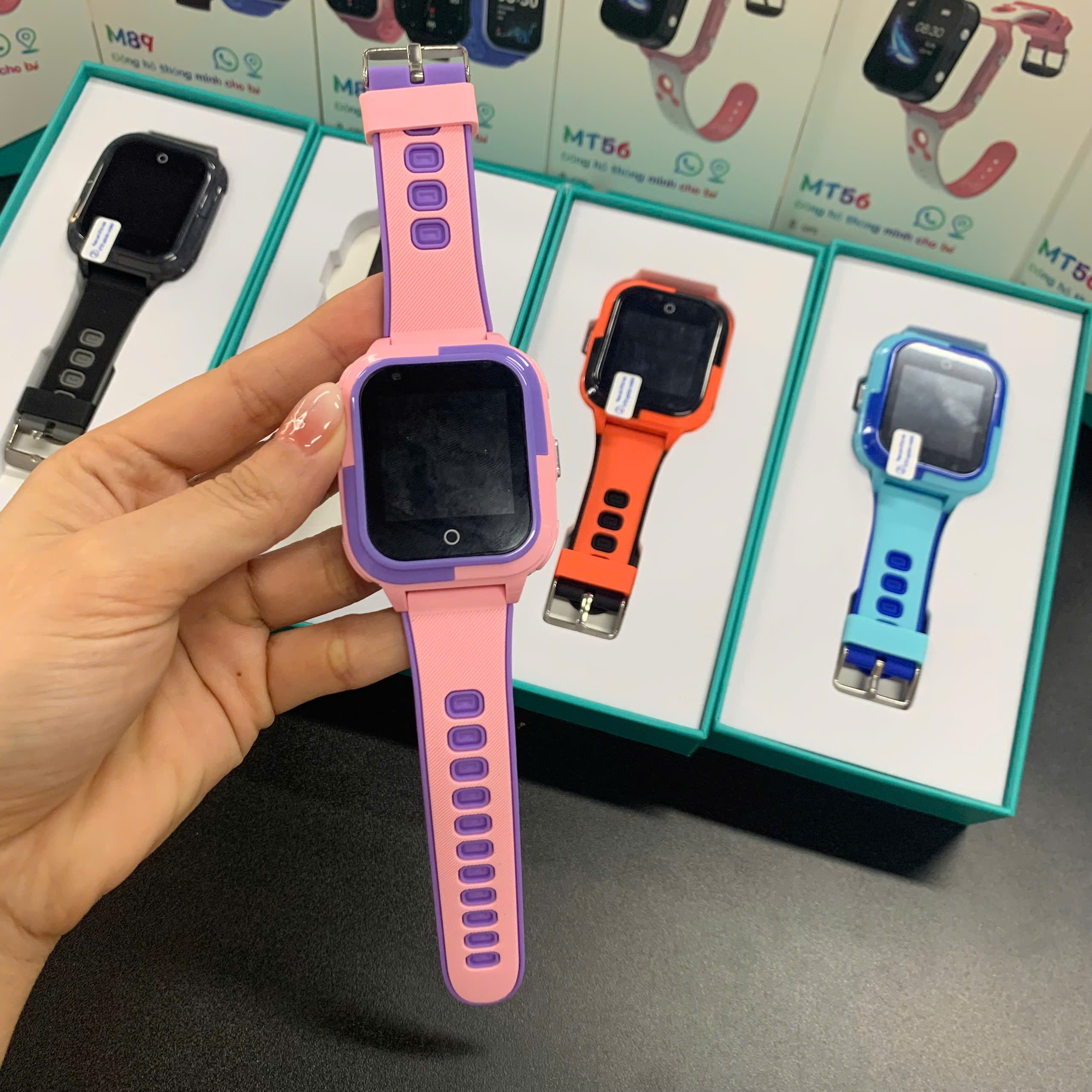 Mô tả Đồng hồ thông minh trẻ em Manigo MF56 định vị lắp sim nghe gọi call video bảo hành đổi mới 12 tháng - 9