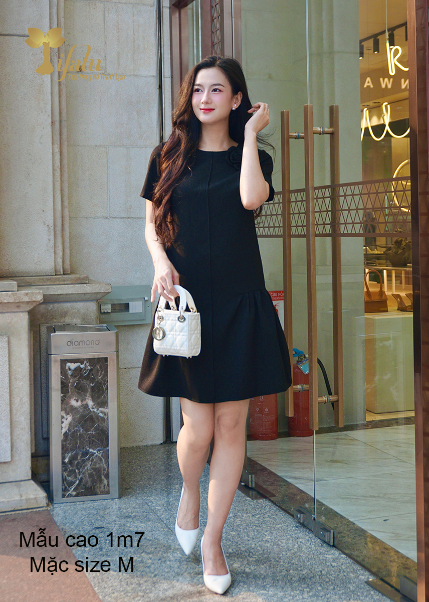 Mô tả TIFALU - Đầm suông bigsize màu đen sang trọng - ZOL333BLK - 2