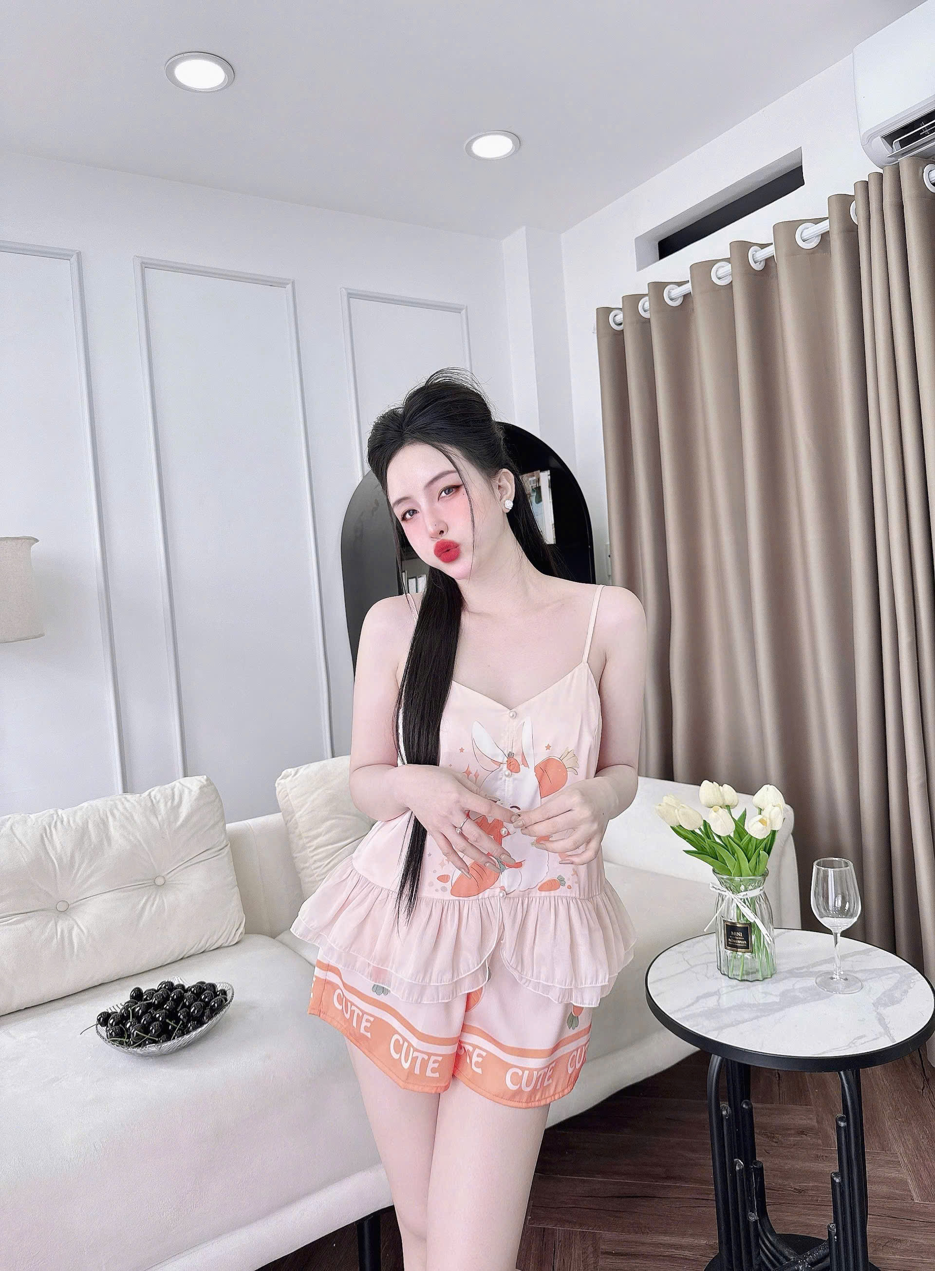 Mô tả Đồ Ngủ Sexy Nữ Bộ Sexy Tơ Ánh Nút Bọc Dưới 62Kg - 3