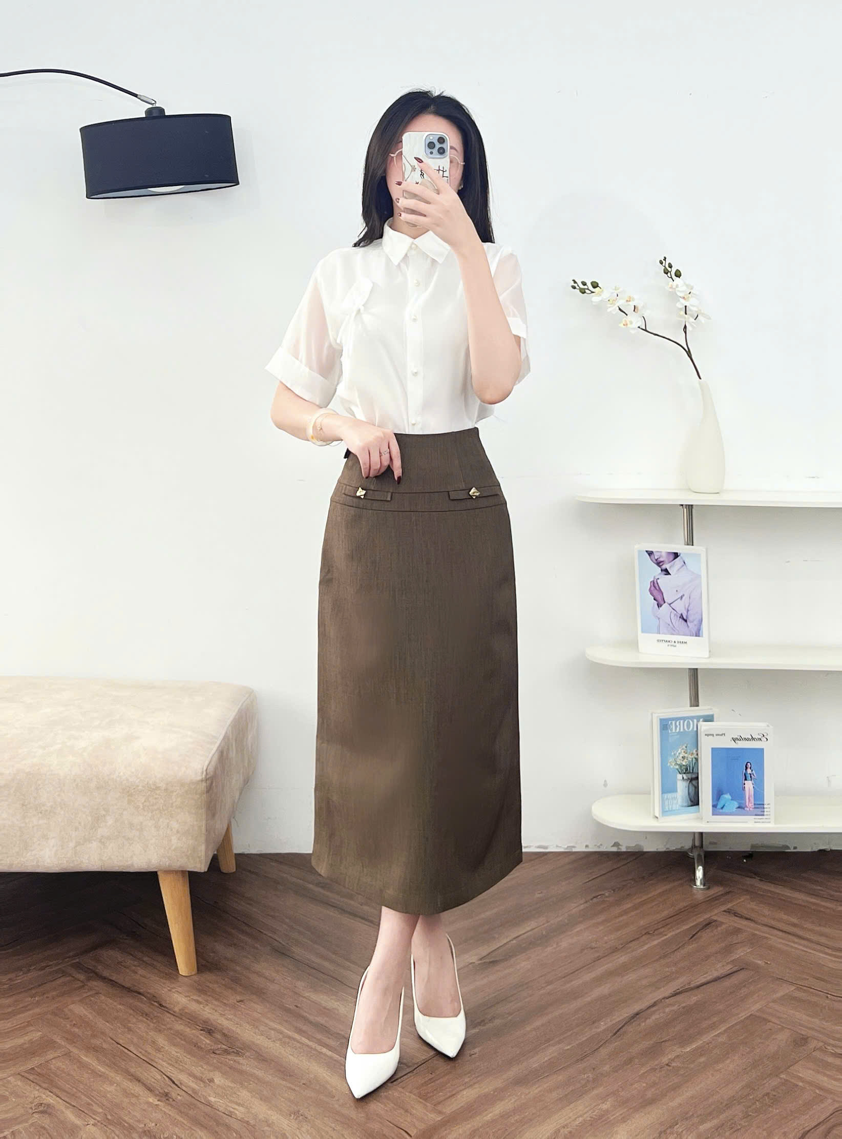 Mô tả Áo Sơ Mi Nữ 𝐂𝐂𝐇𝐀𝐓 Dáng Suông Kiểu Luky Chất Liệu Voan Tơ Mềm Mại 15FNV2001ST - 2