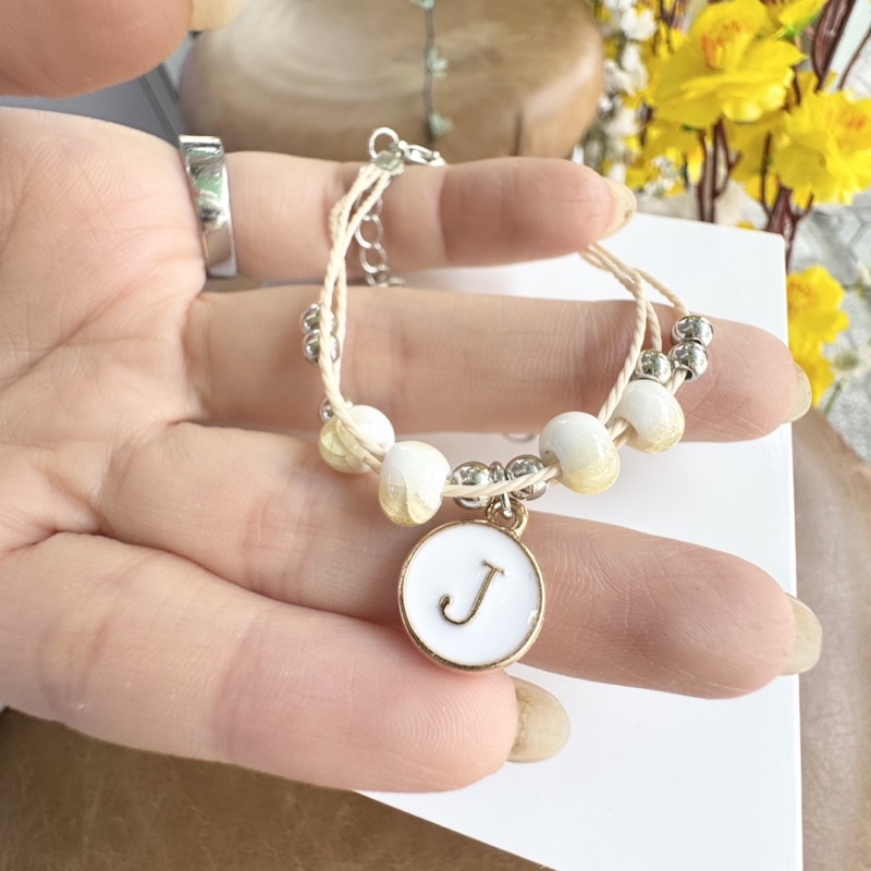 Mô tả Vòng tay mặt chữ J phối hạt thời trang cho nữ - 7