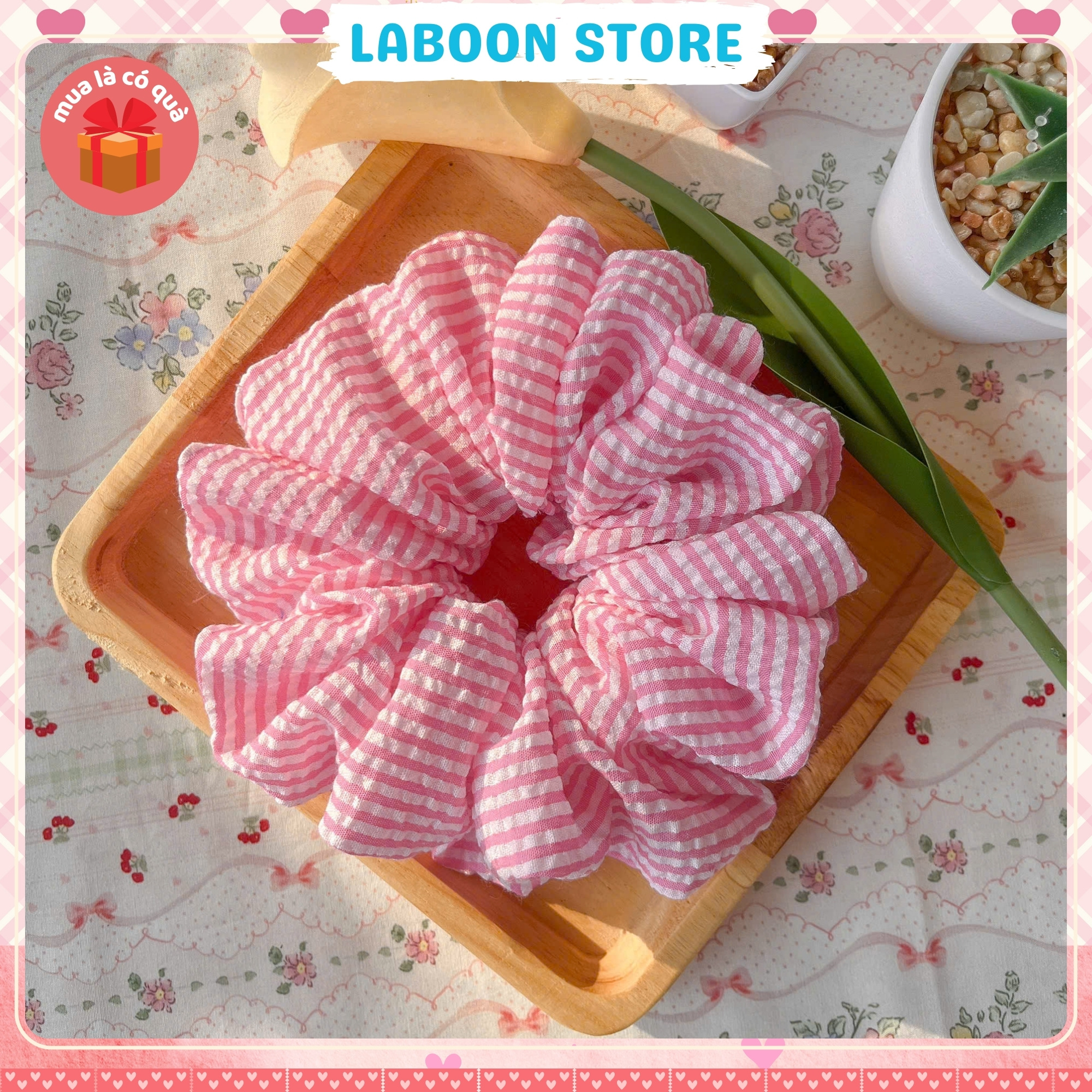Mô tả Scrunchies vải caro sọc pastel LABOON dây buộc tóc bản to chất vải đủi thô nhún đứng form tóc - 5