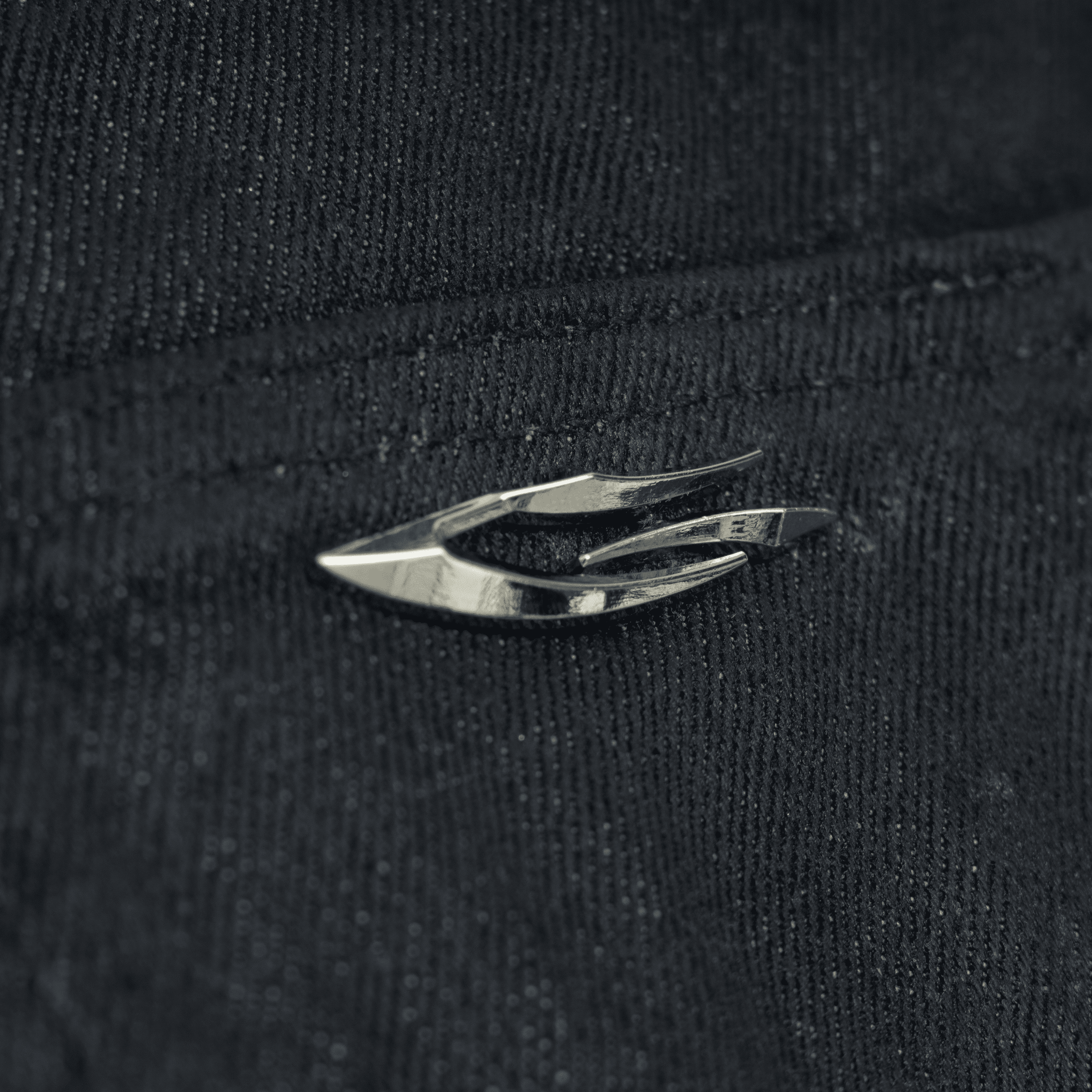 Mô tả COATED BAGGY JEANS / QUẦN JEAN BAGGY / GAMBLE WORLDWIDE - 8