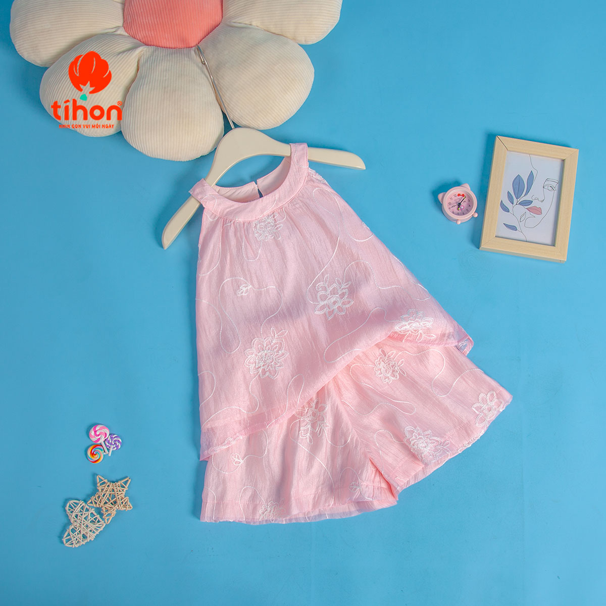 Thiết kế cổ áo set đồ TIHON