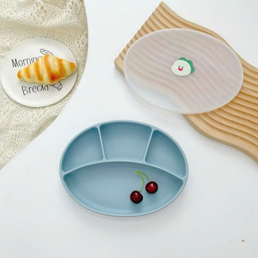Mô tả Khay Ăn Dặm 4 Ngăn Hình Oval KidsWorld Chất Liệu Silicon Cao Cấp Có Đế Hít Chống Đổ Cho Bé - 9