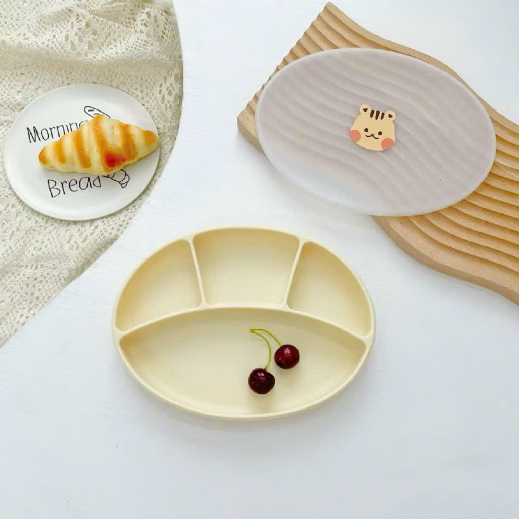 Mô tả Khay Ăn Dặm 4 Ngăn Hình Oval KidsWorld Chất Liệu Silicon Cao Cấp Có Đế Hít Chống Đổ Cho Bé - 11