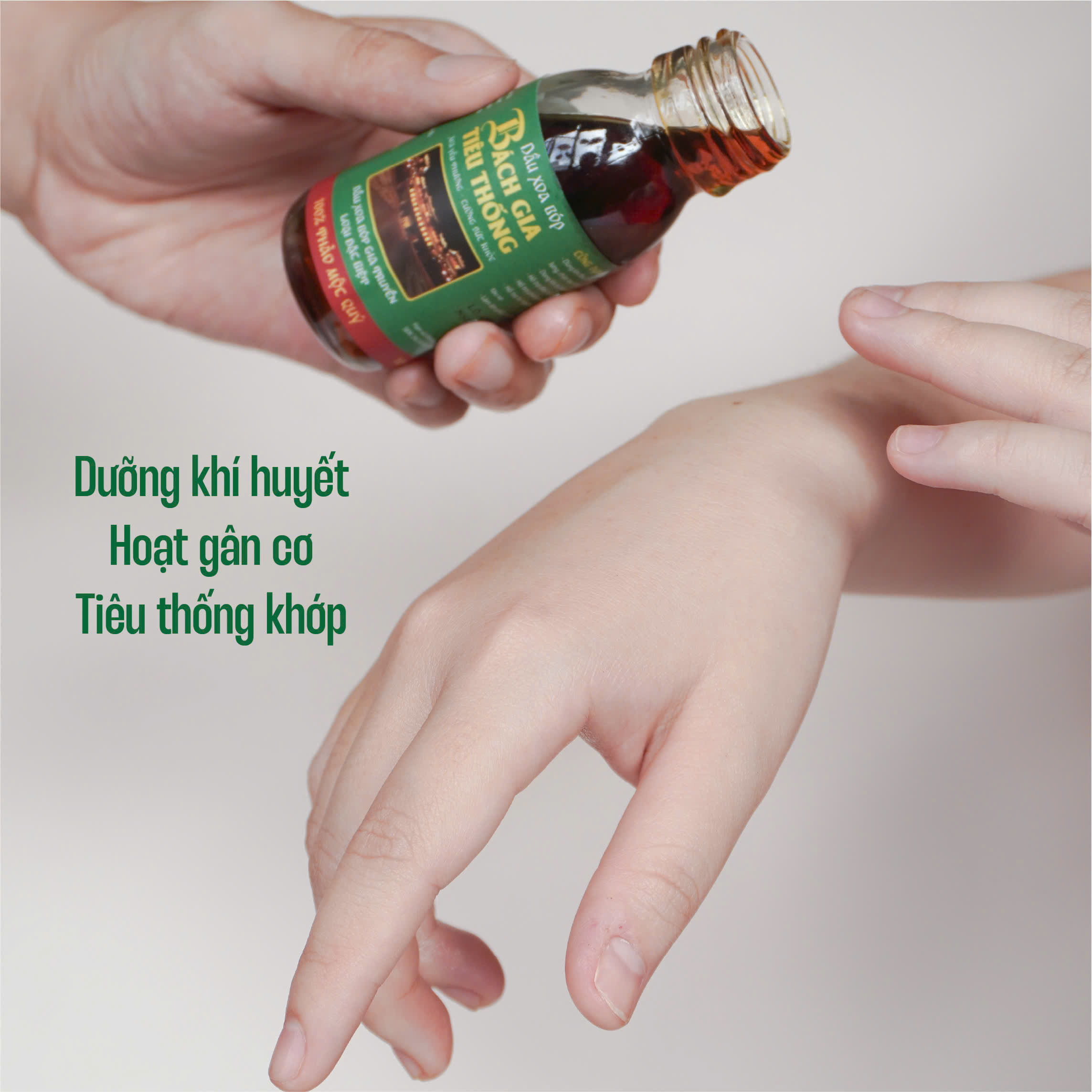 Mô tả Dầu nóng xoa bóp xương khớp thảo dược Bách gia tiêu thống (Nóng nhiều) - Giảm đau khớp, cổ vai gáy - 3