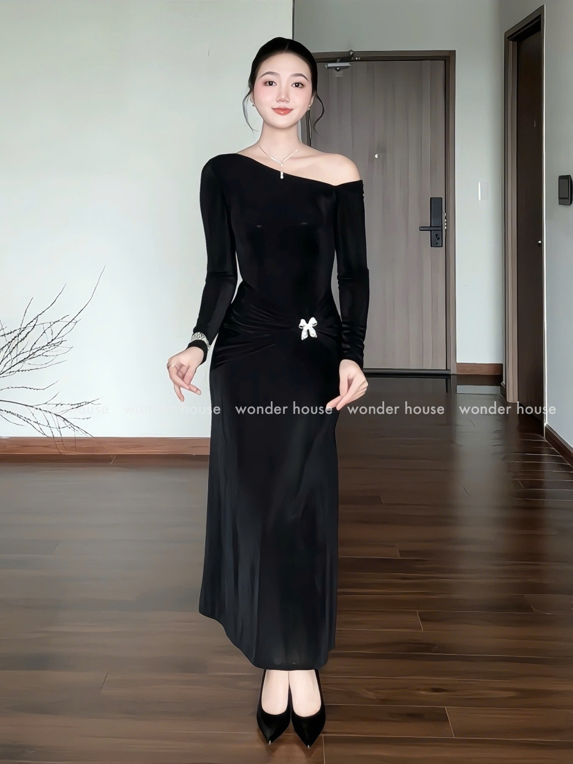 Mô tả Poly Dress Wonderhouse Đầm thiết kế hở vai dáng dài chất vải thun nhũ co giãn nhiều dự tiệc, dạo phố sang trọng nữ tính - 1