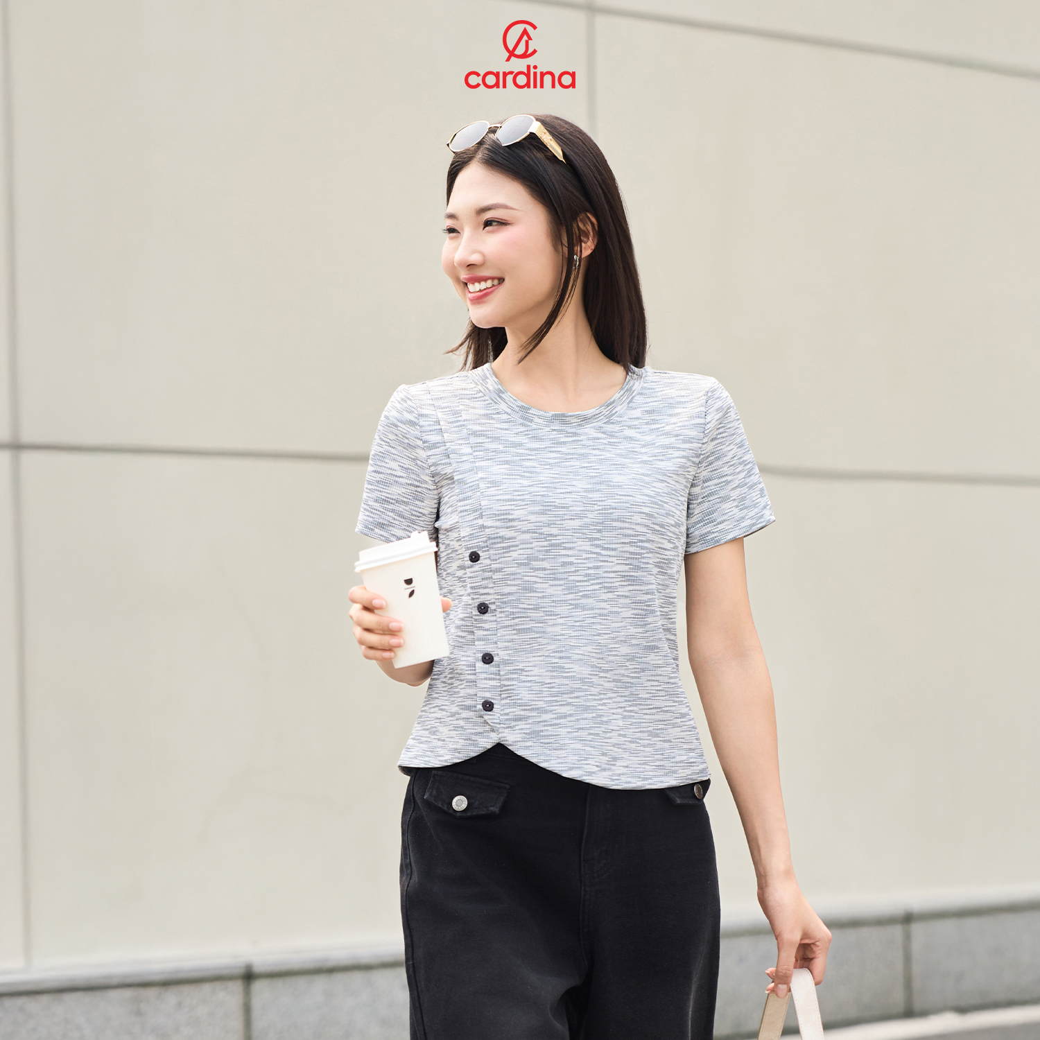 Mô tả Áo thun nữ CARDINA chất tăm cotton kiểu dáng croptop tà lệch 5AFC25 - 8