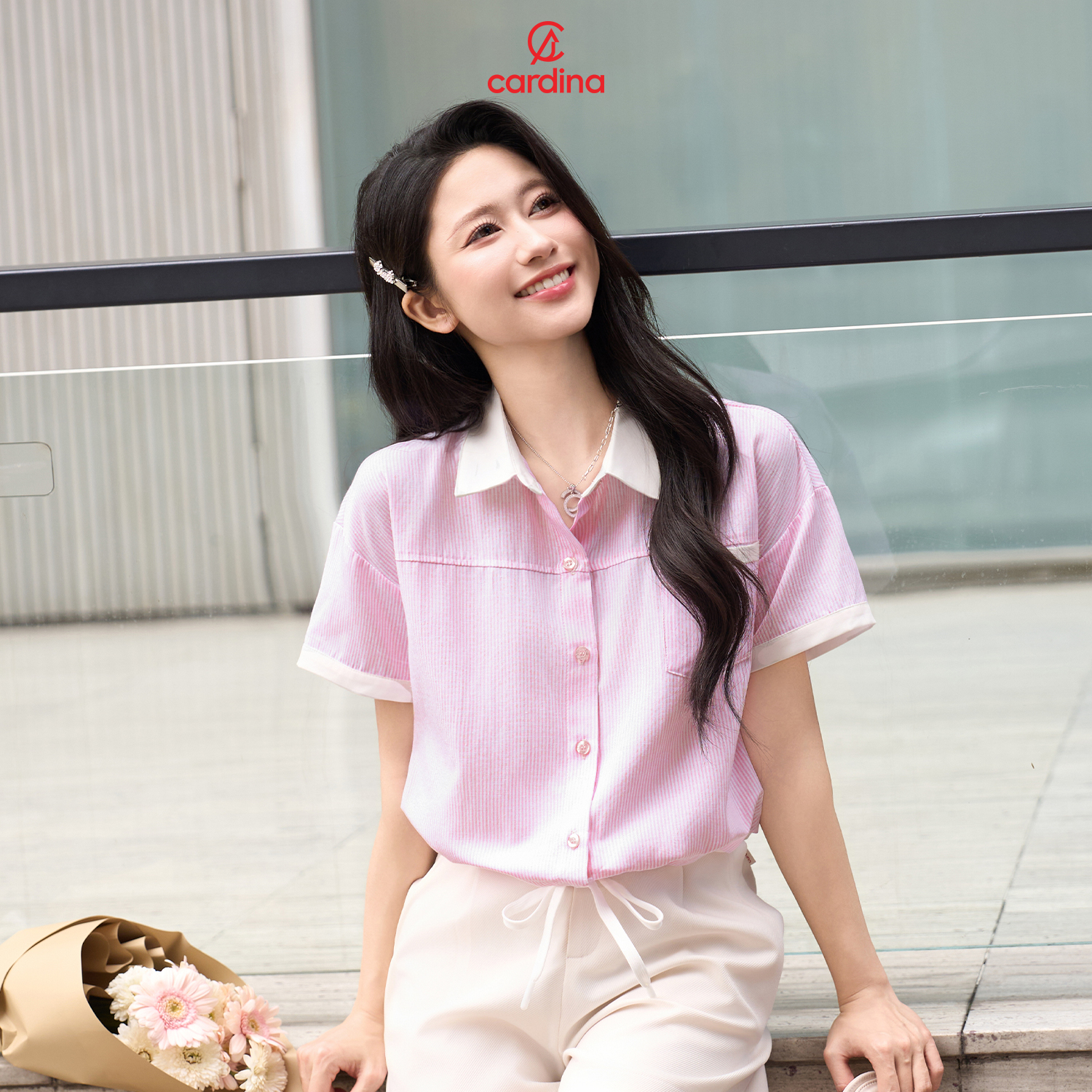 Mô tả Áo sơ mi nữ CARDINA chất thô dáng croptop có đường rút gấu trẻ trung năng động 5ASC10 - 3
