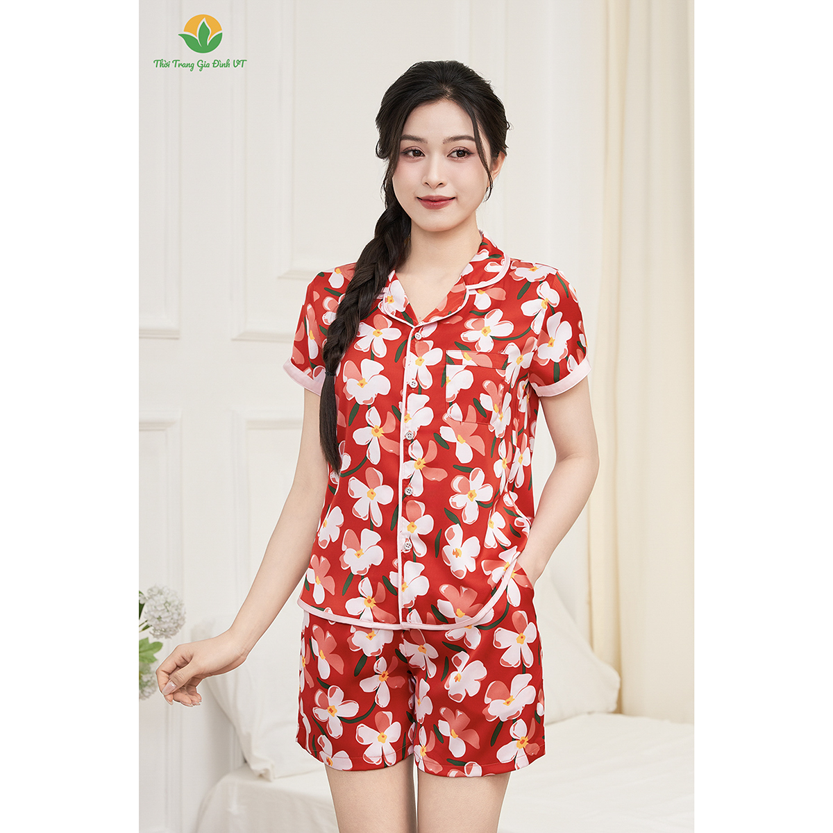 Mô tả Bộ pijama lụa Việt Thắng nữ quần đùi áo cộc tay họa tiết trẻ trung - B43.5069 - 5