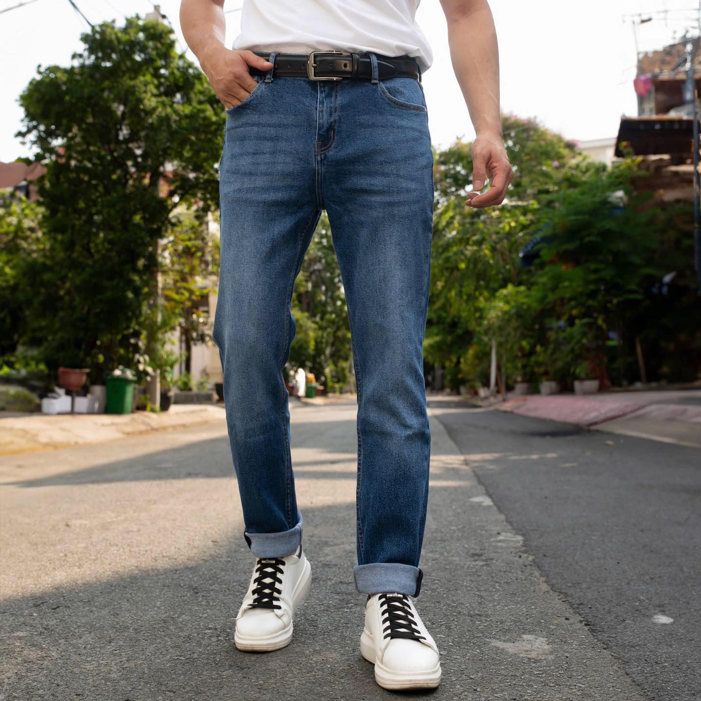 Mô tả D60 Quần Jeans Dài Justmen Form Slim Fit Gam Màu Xanh Đậm Phong Cách Quần Áo Nam - 1