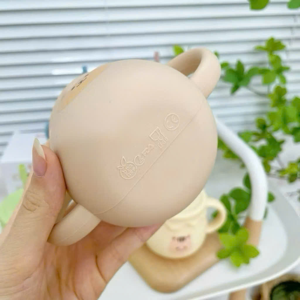Mô tả Cốc Tập Uống, Tập Hút Silicon Thực Phẩm 3 Giai đoạn KidsWorld Tặng Kèm Nắp Cho Bé - 4